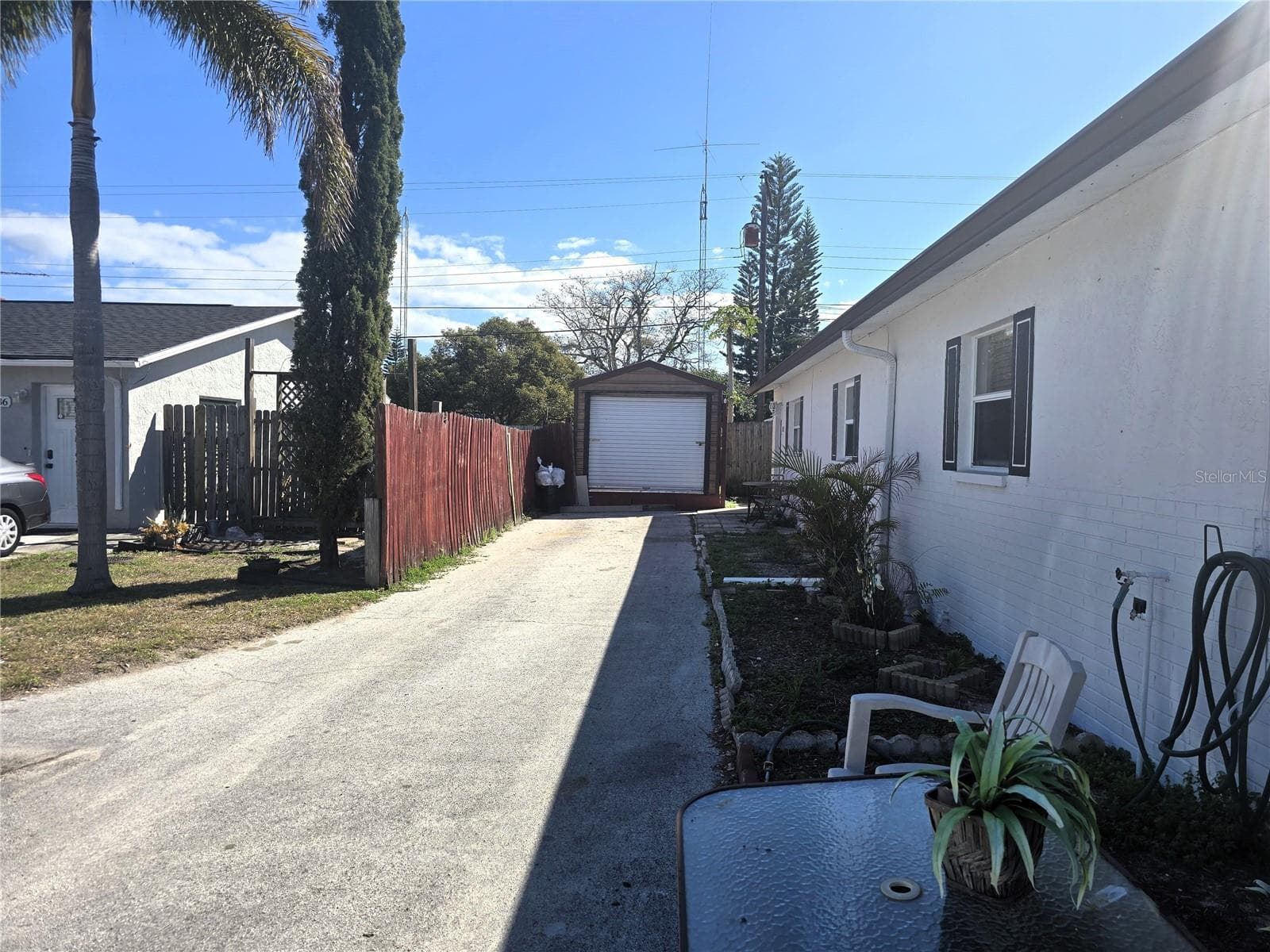 5422 Amy Ln