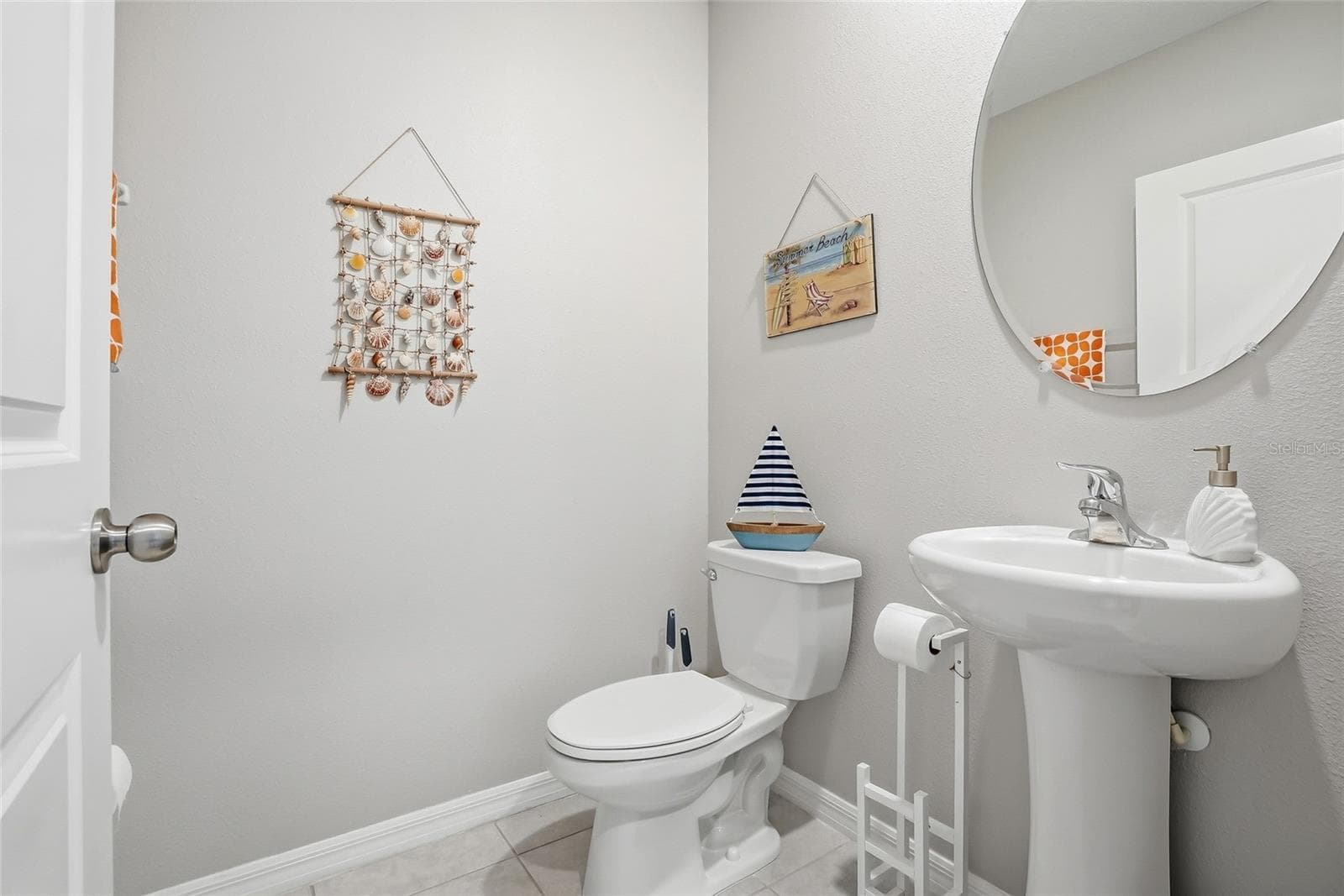 5431 Amaryllis Garden St photo 5