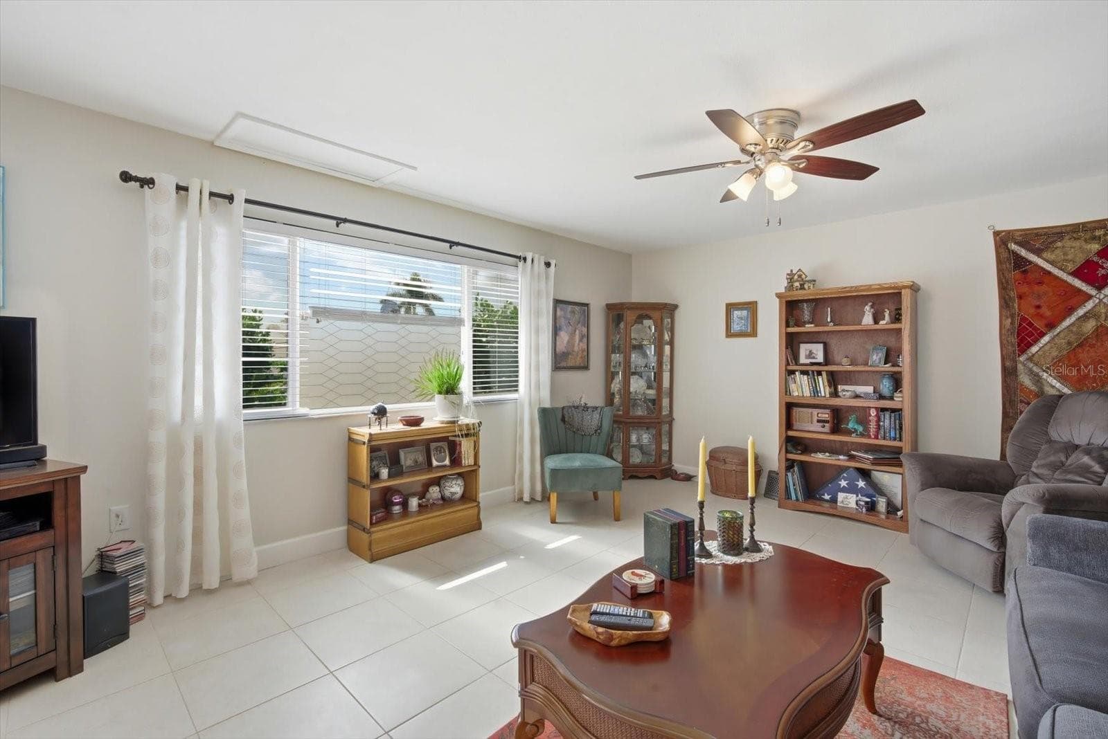 2320 Aquabluff Pl #V274 photo 5