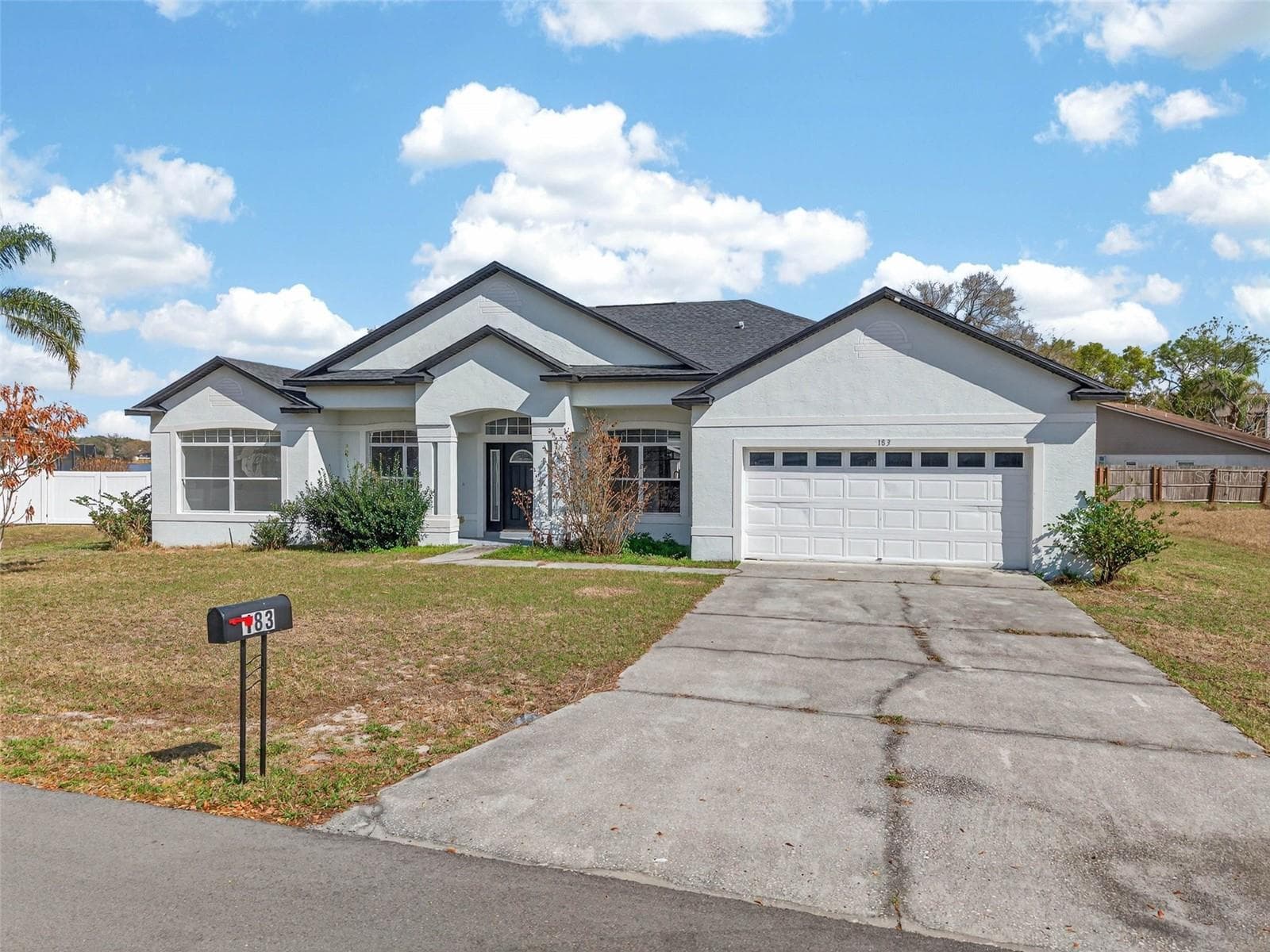183 Lake Thomas