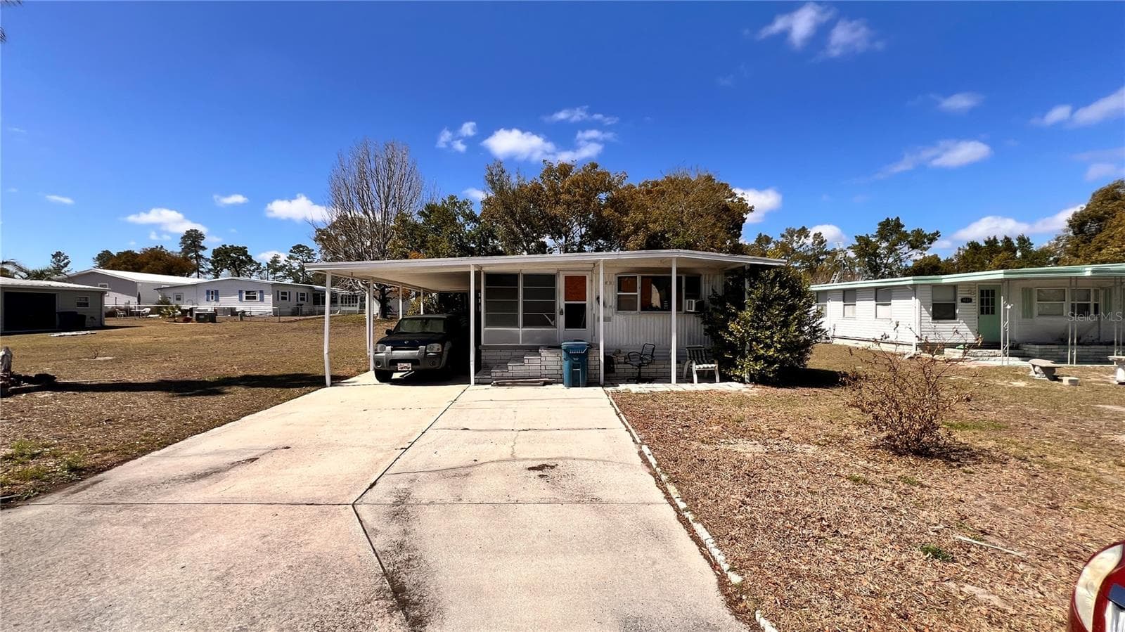 8095 Western Circle Dr
