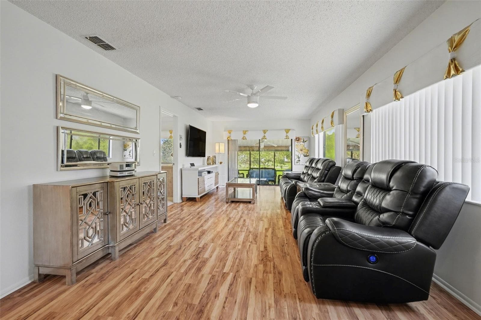 13006 Wedgewood Way #D photo 4