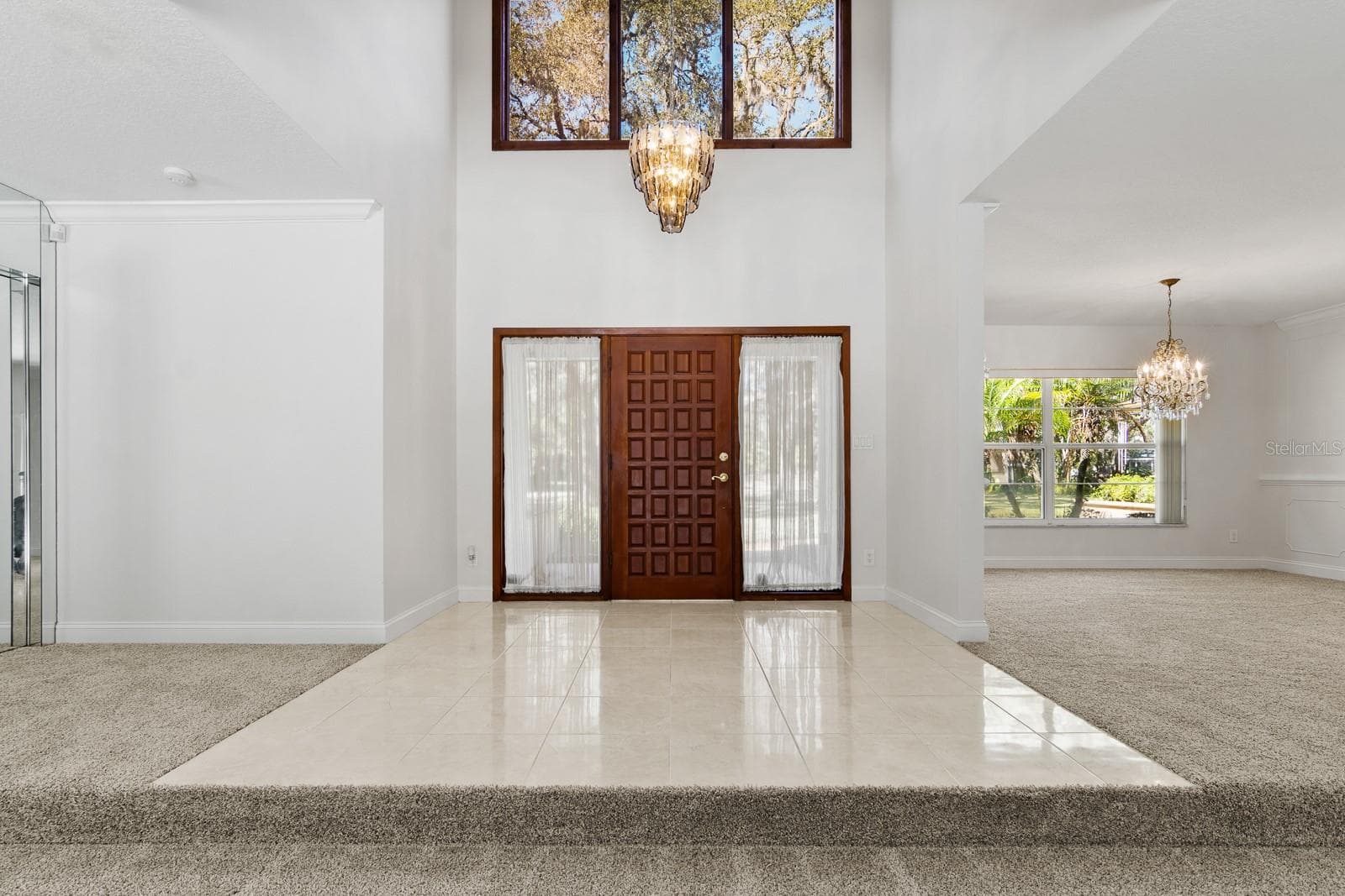 10206 Lakeview Dr photo 5