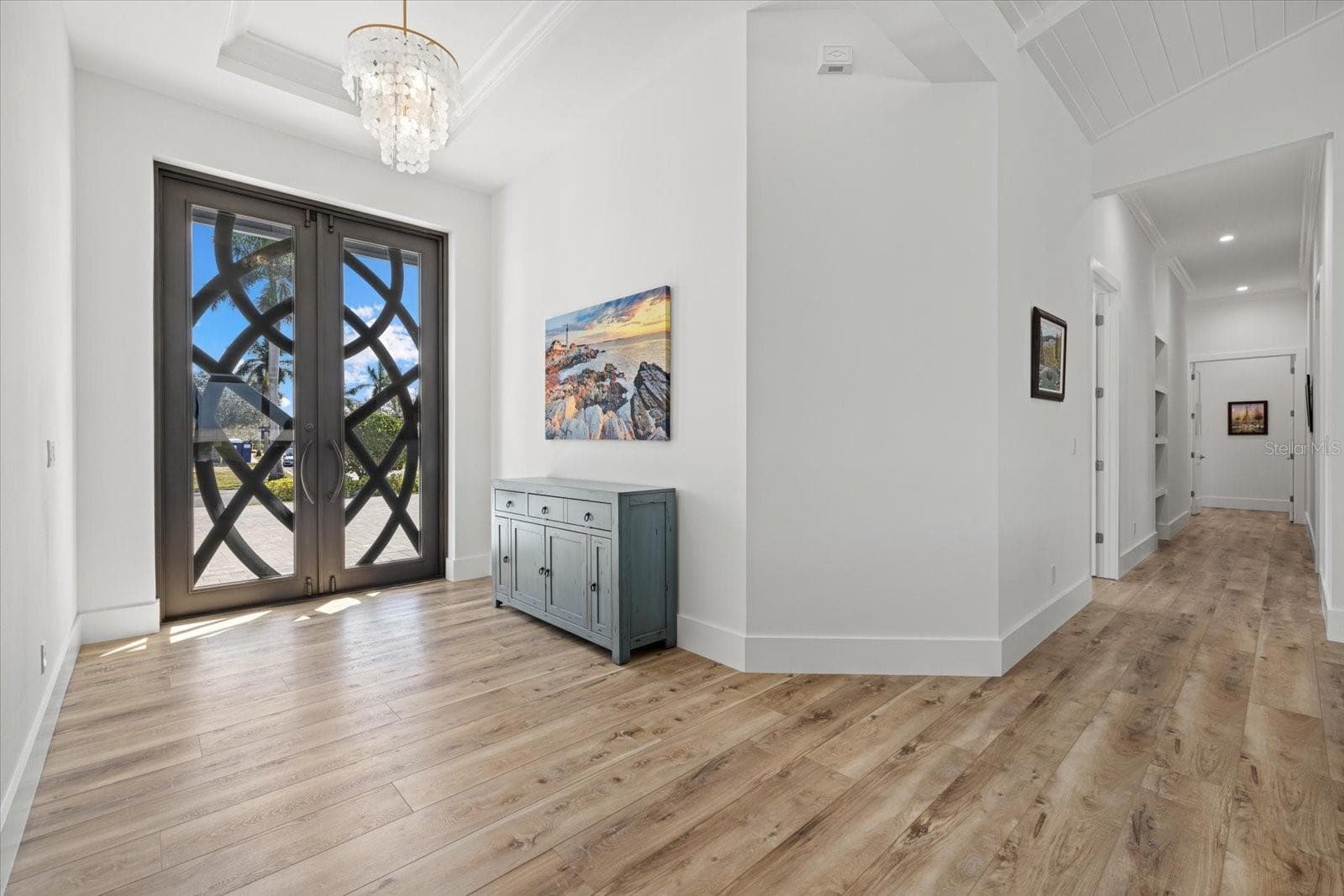 1831 Rio Vista Ter photo 3