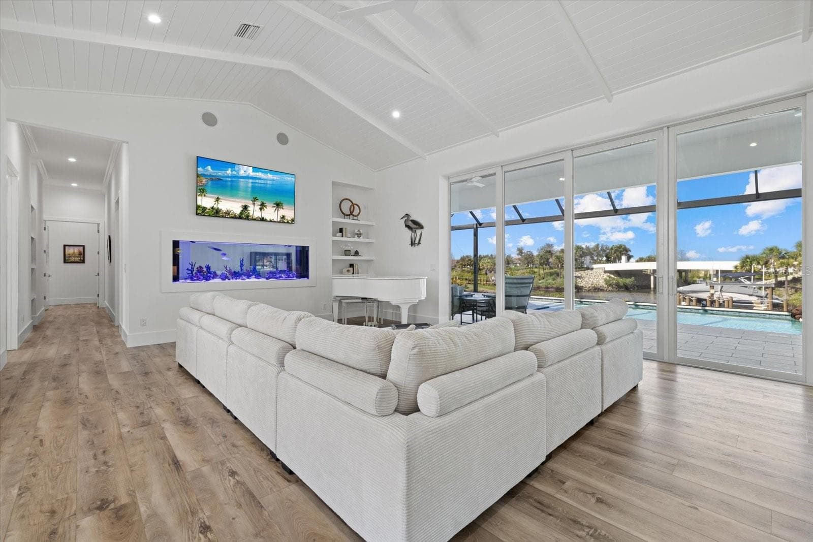 1831 Rio Vista Ter photo 5