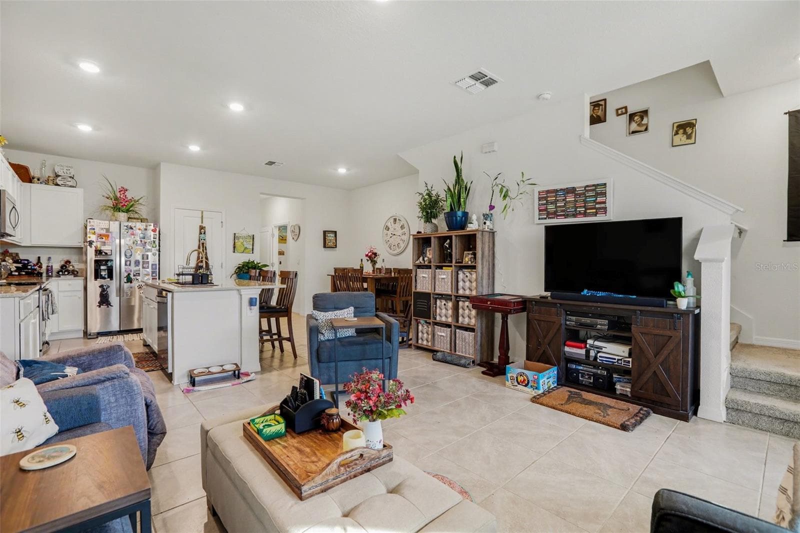 17518 Crescent Moon Loop photo 5