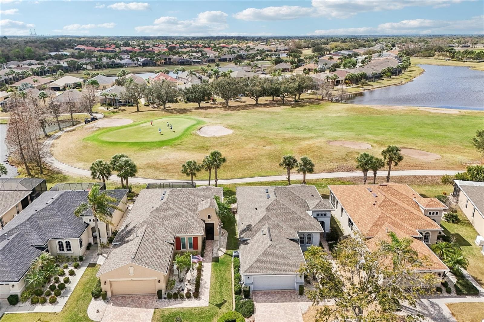 819 Regal Manor Way photo 3
