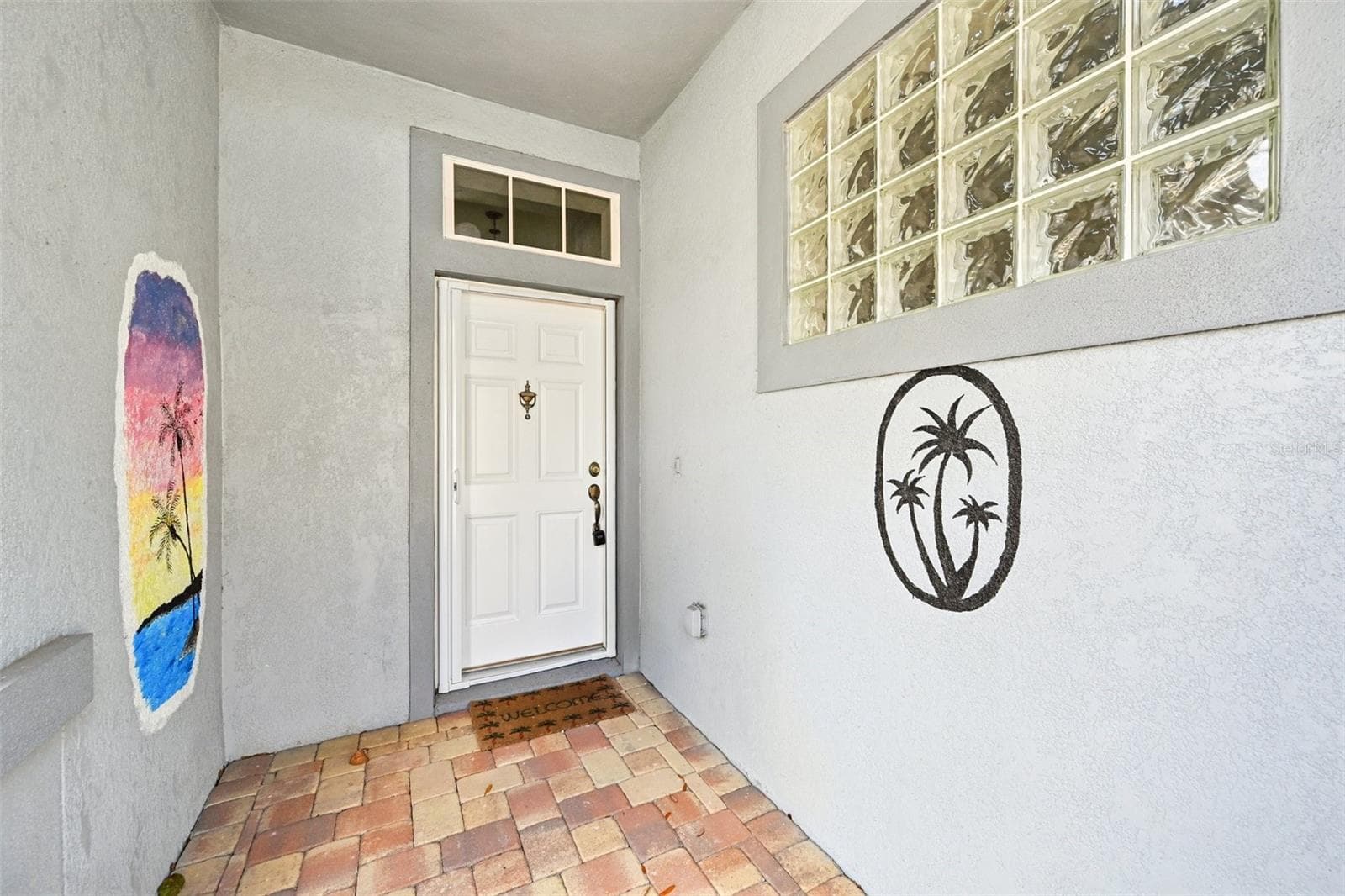 819 Regal Manor Way photo 4