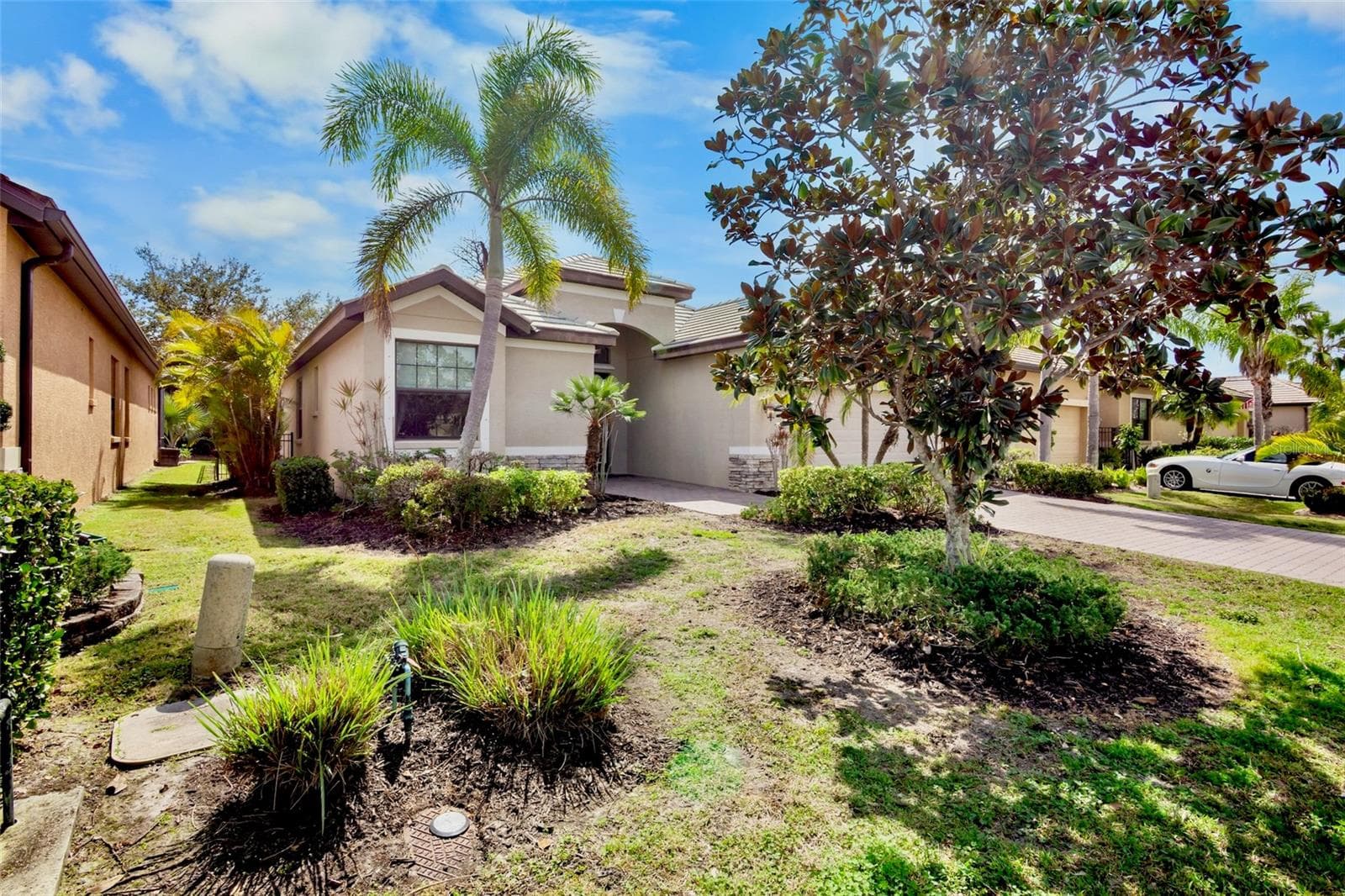 7608 Rio Bella photo 3