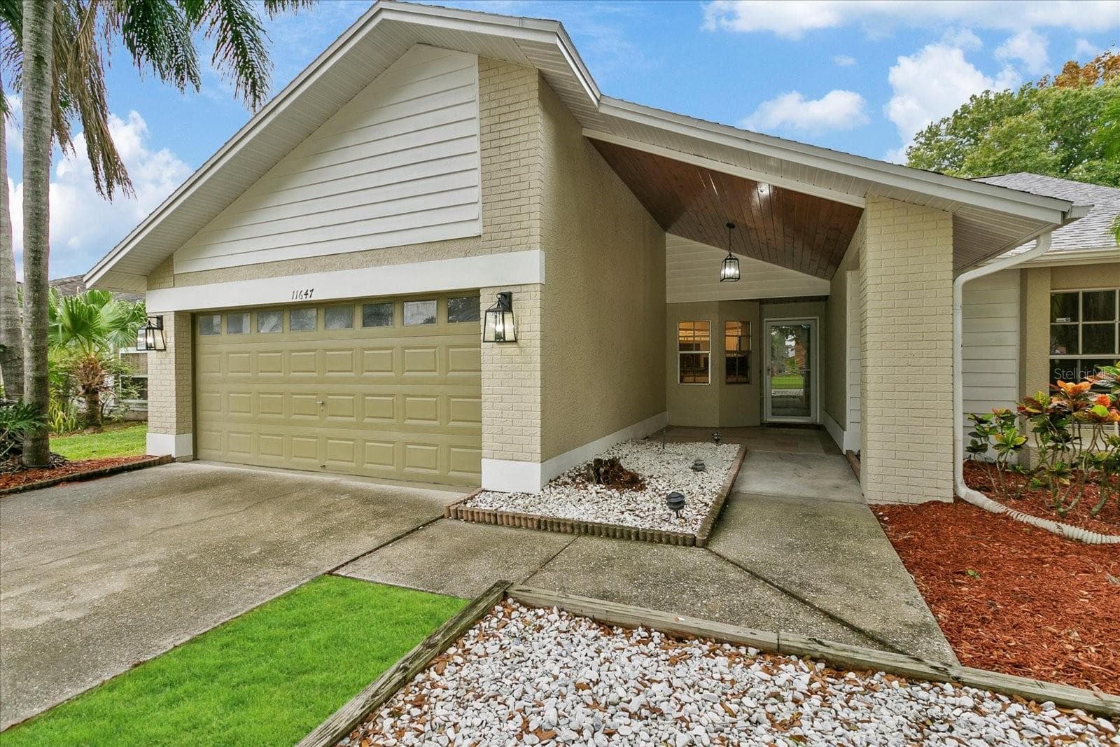 11647 Fox Creek Dr