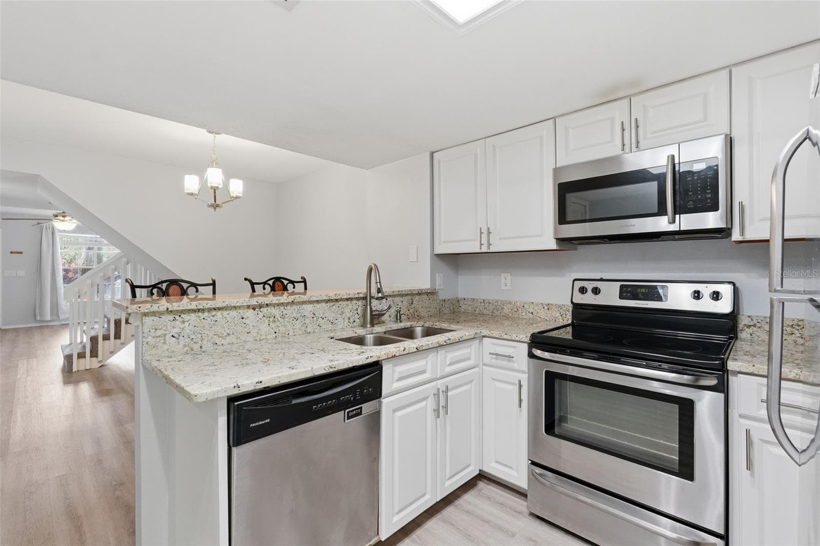 2183 Fox Chase Blvd