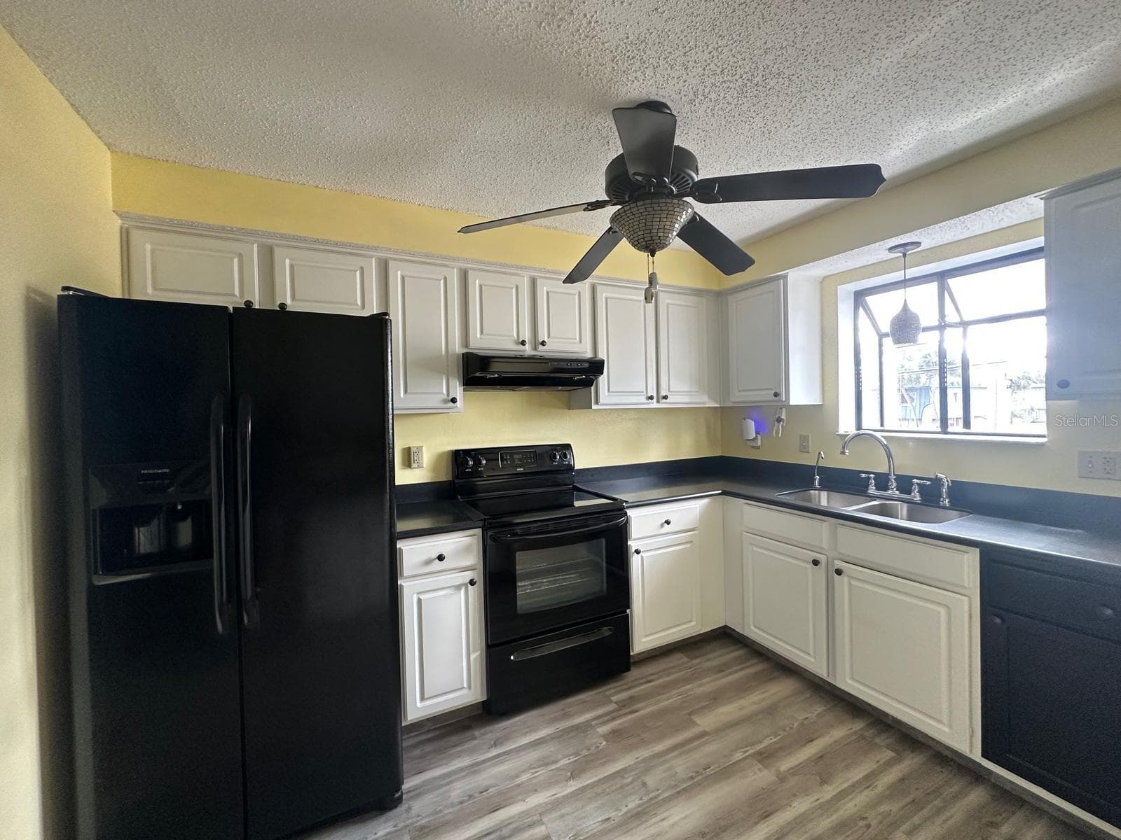 5419 Sweetwater Terrace Cir #3-20 photo 4