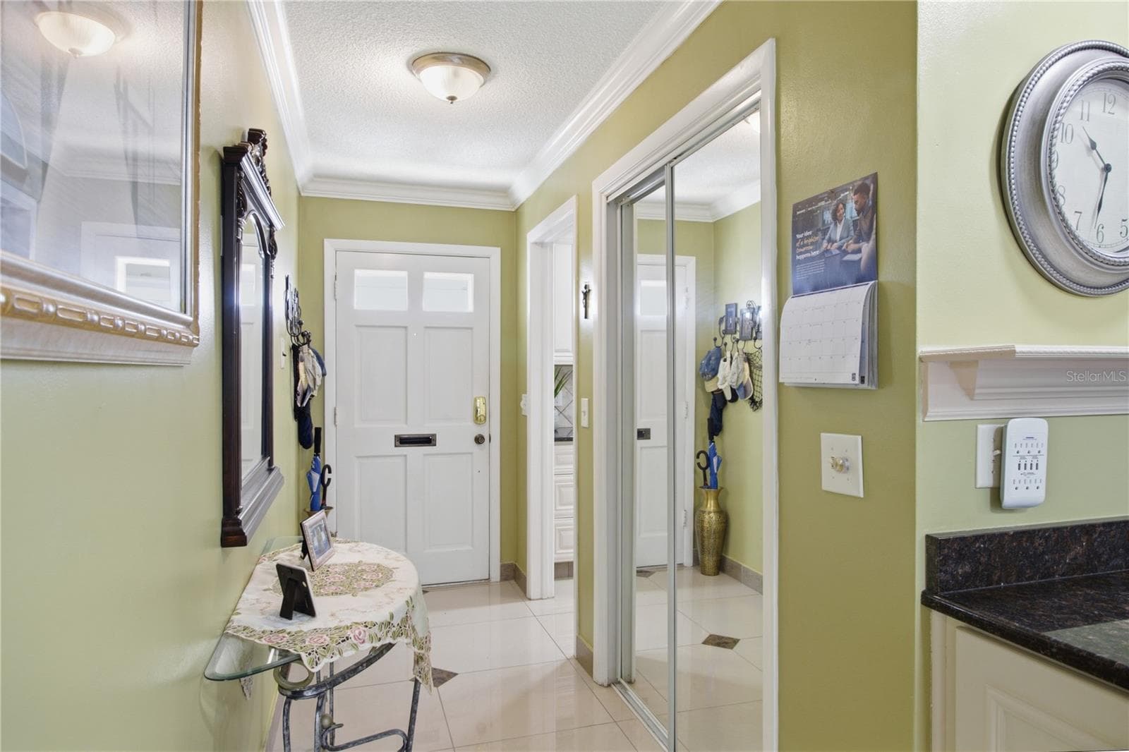 1636 S Lake Ave #1 photo 5