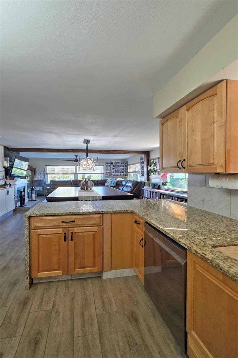 6503 Lonnie Lee Ln photo 5