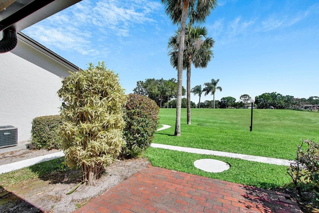 3507 Longmeadow #4 photo 5