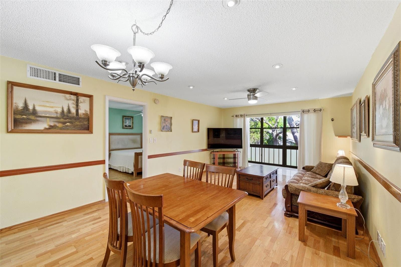 11485 Oakhurst Rd #200-208 photo 3