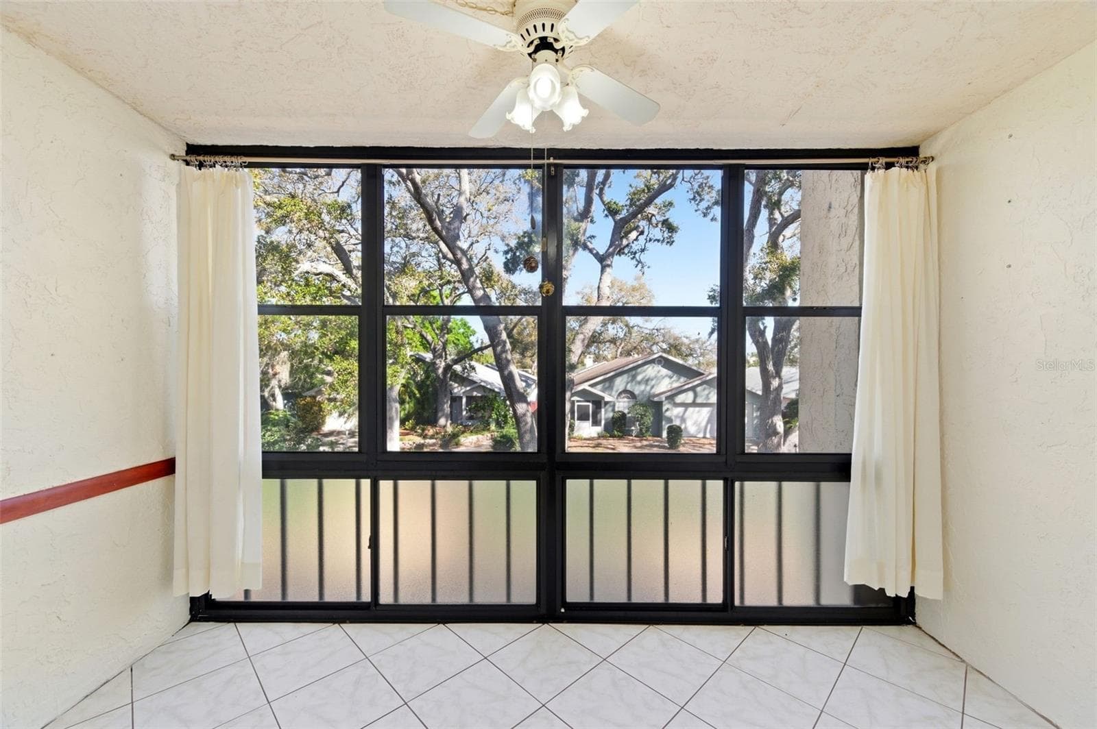 11485 Oakhurst Rd #200-208 photo 4