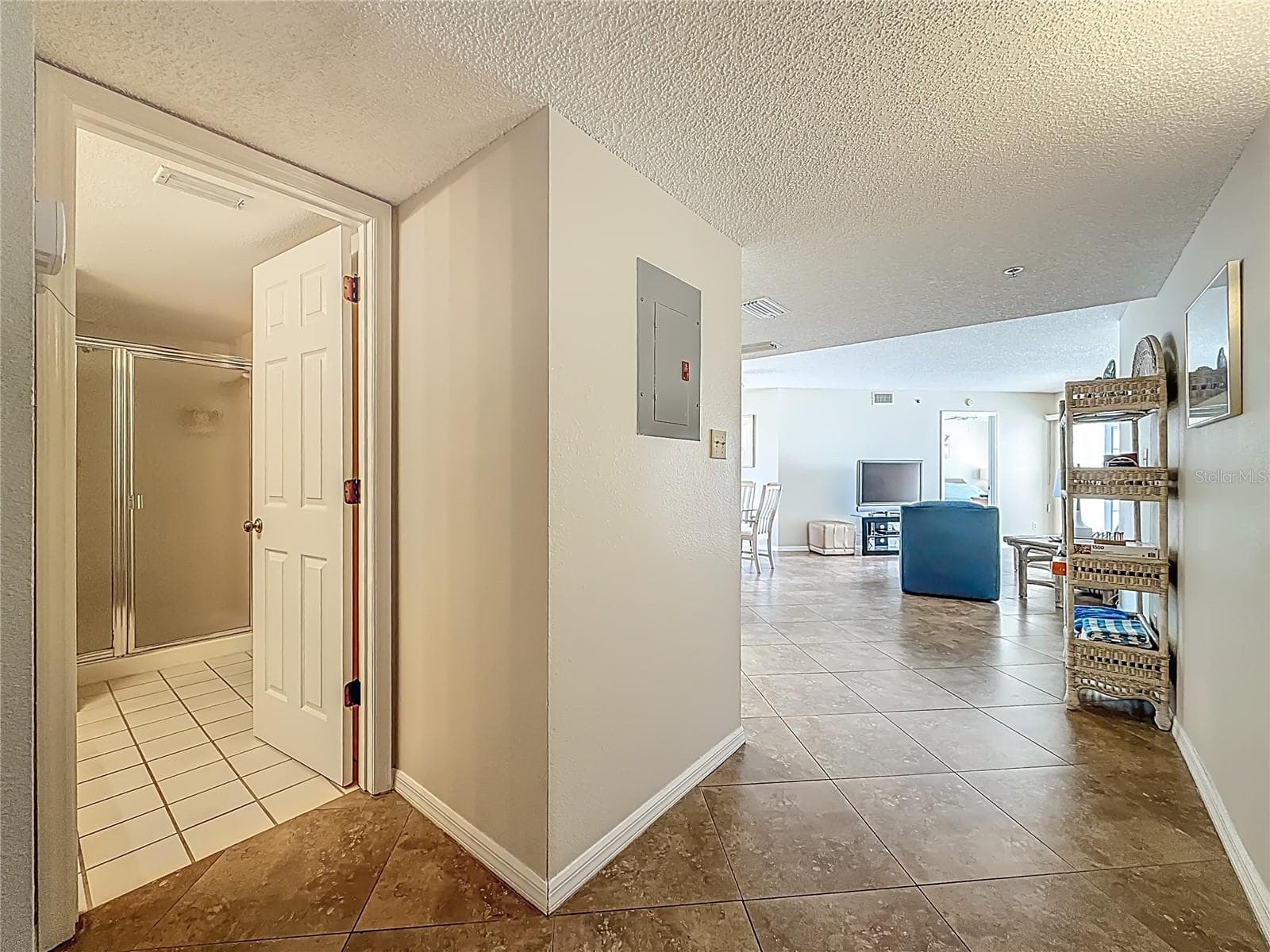 18450 Gulf Blvd #401 photo 3