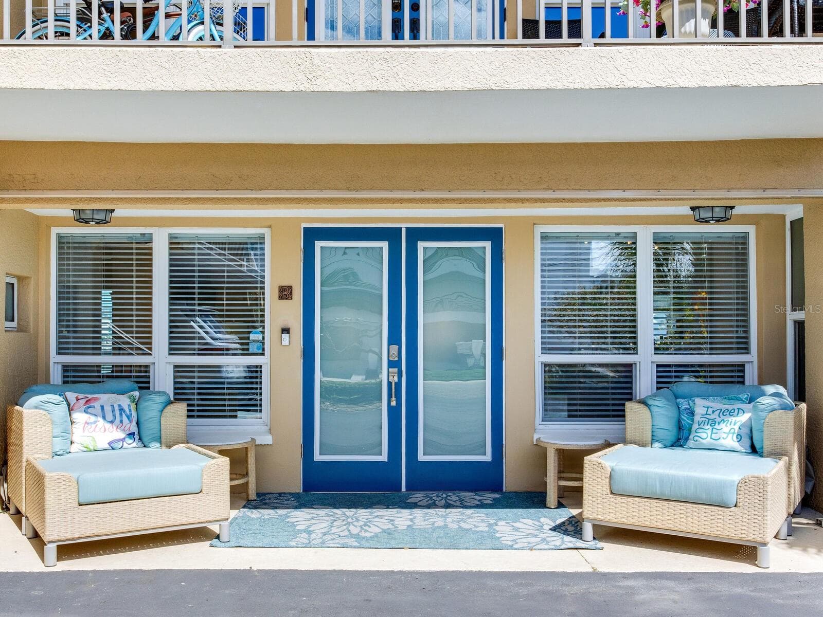 210 Dolphin Pt #B photo 4