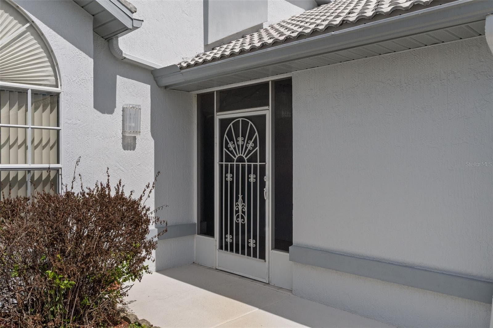 9151 Rhett Ln photo 4