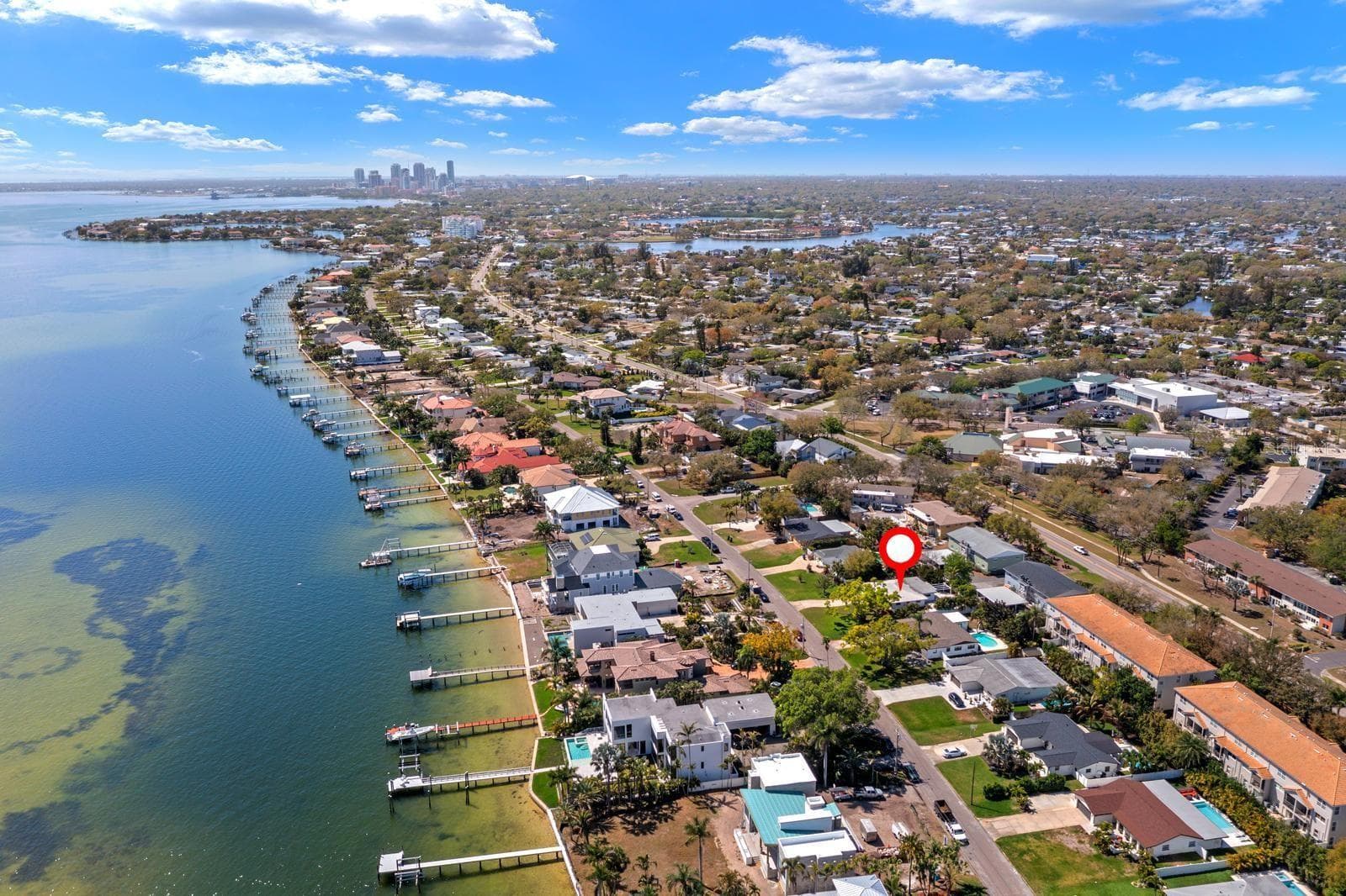 4540 Bayshore Blvd NE photo 3