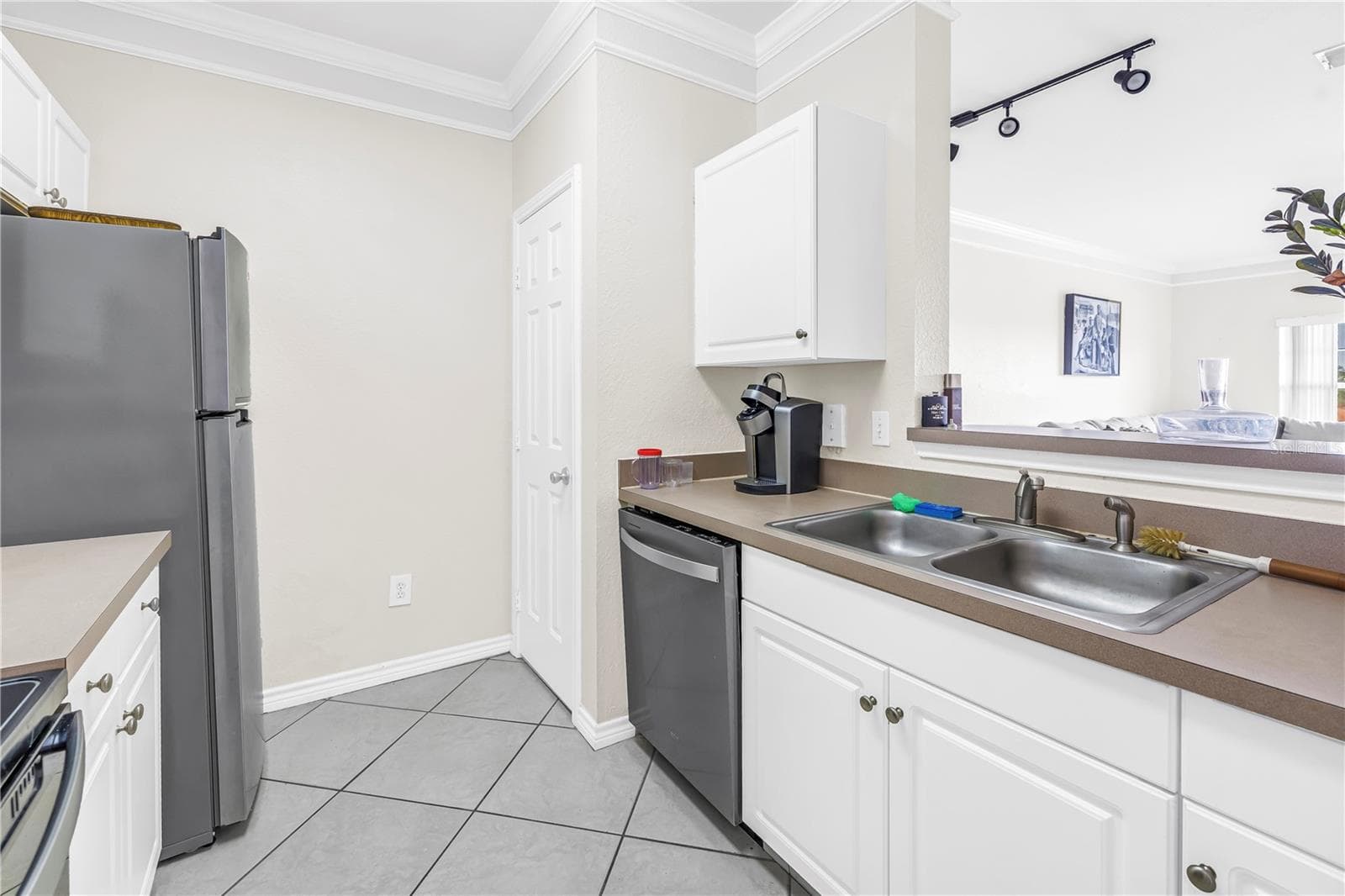 4333 Bayside Village Dr #320 photo 5