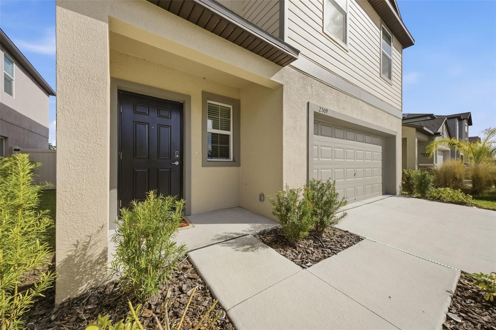 2509 Victorious Falls Ave photo 5