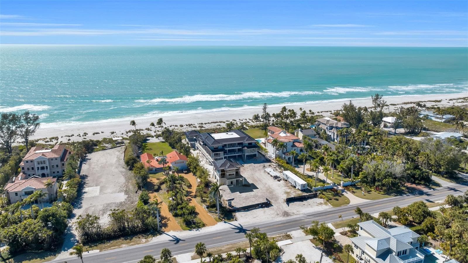 5965 Gulf Of Mexico Dr photo 3
