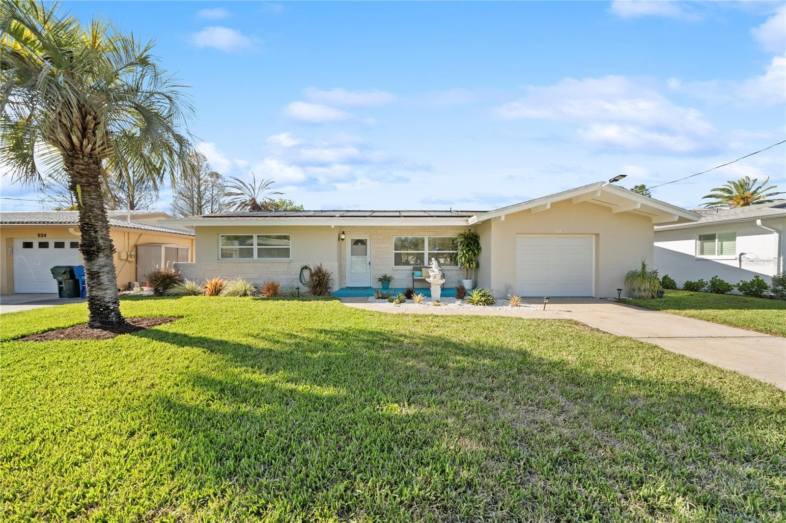 632 Shore Dr