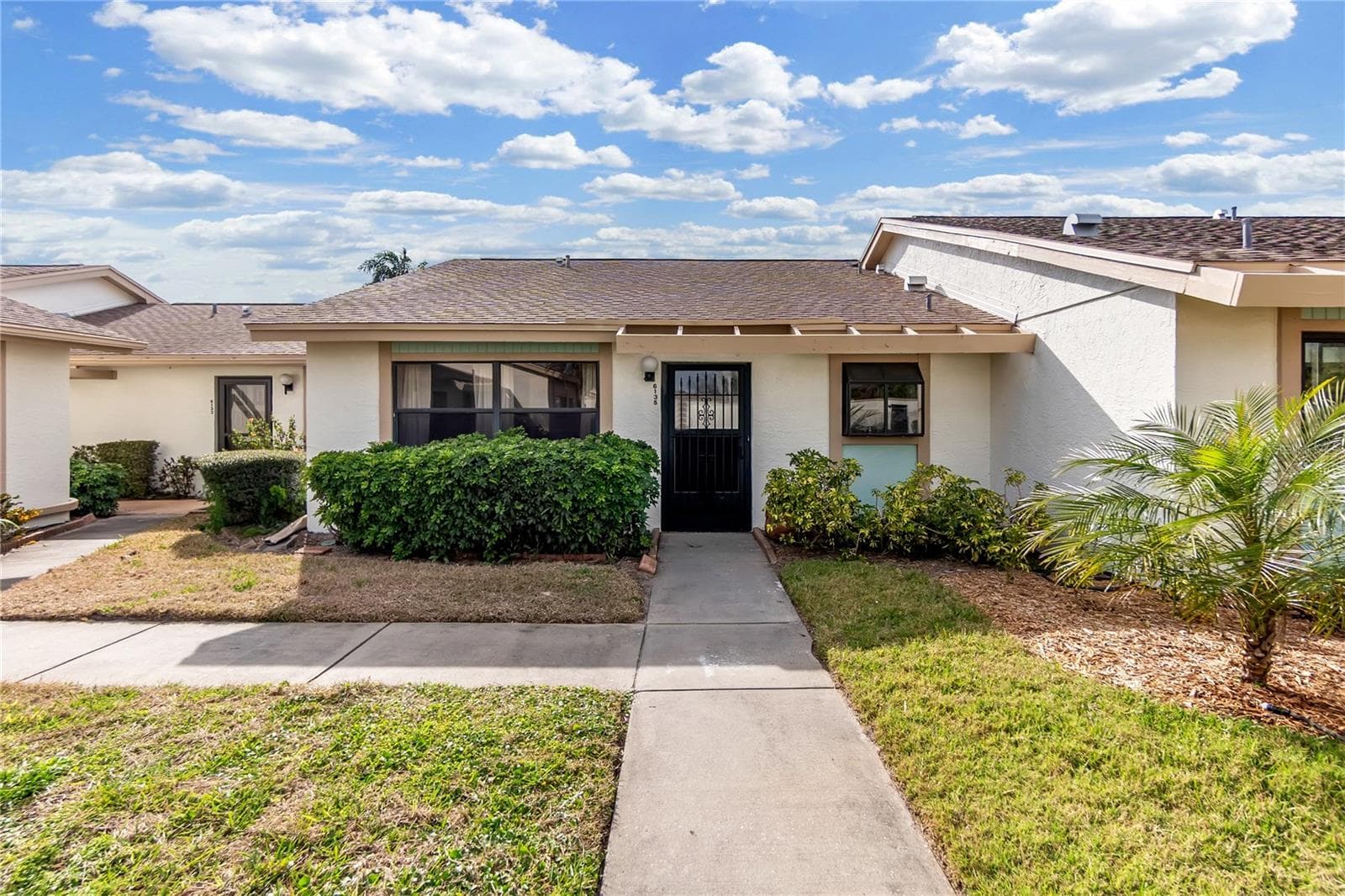6135 Heritage Ln #6135
