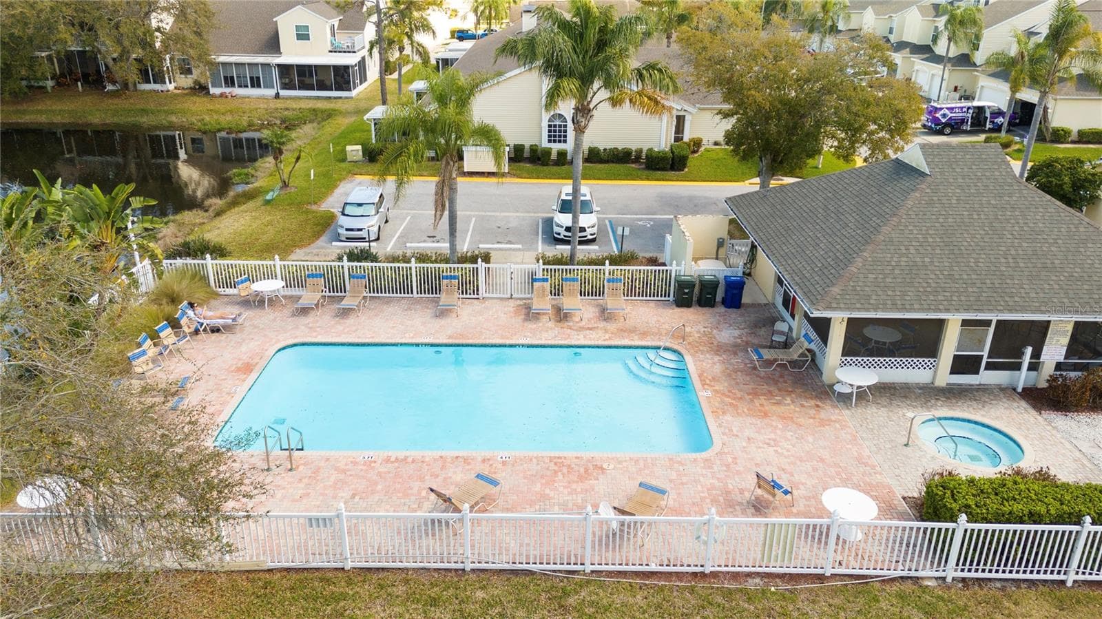 1050 Starkey Rd #2102 photo 3