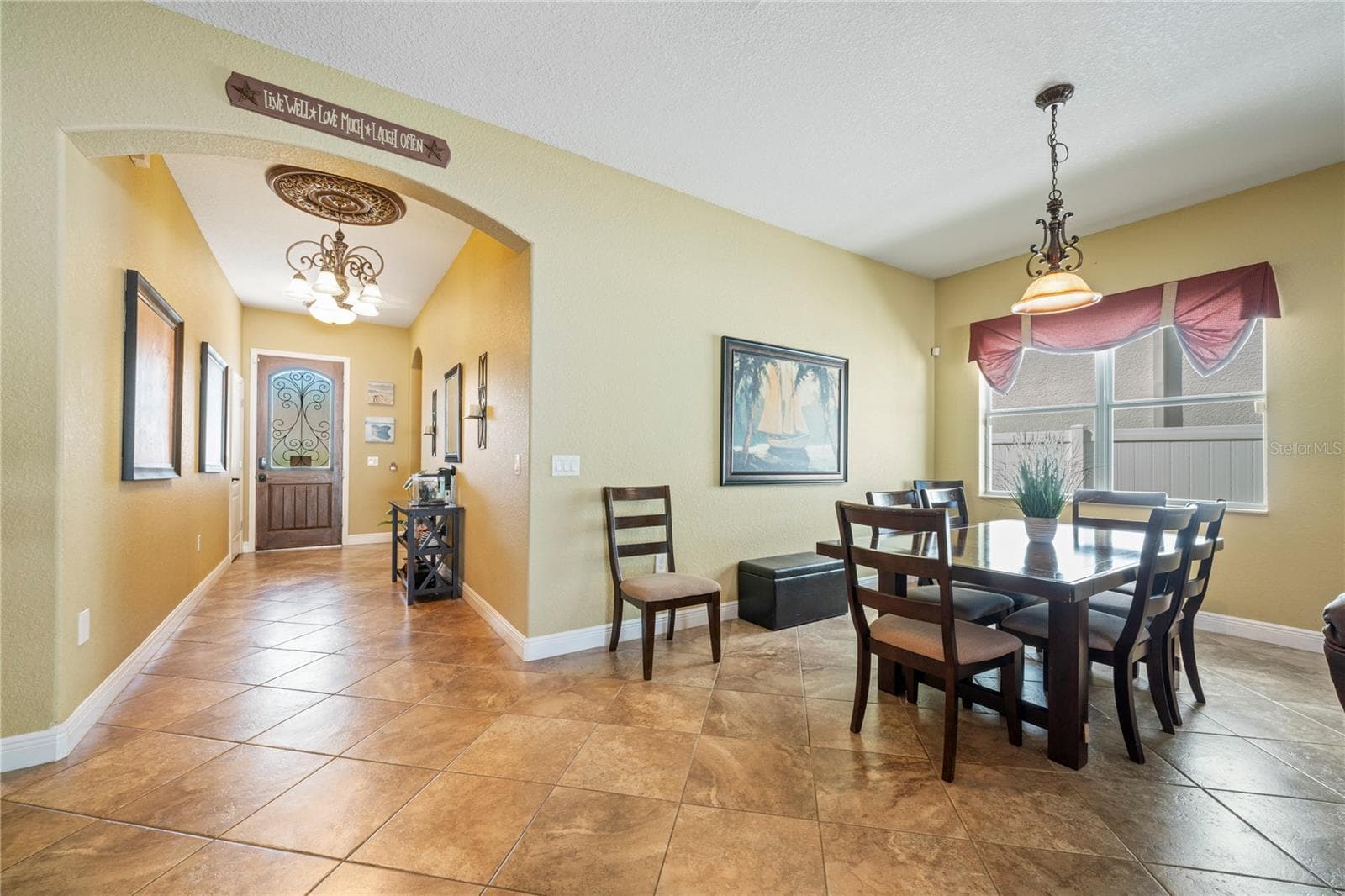 204 Bengal Cir photo 4