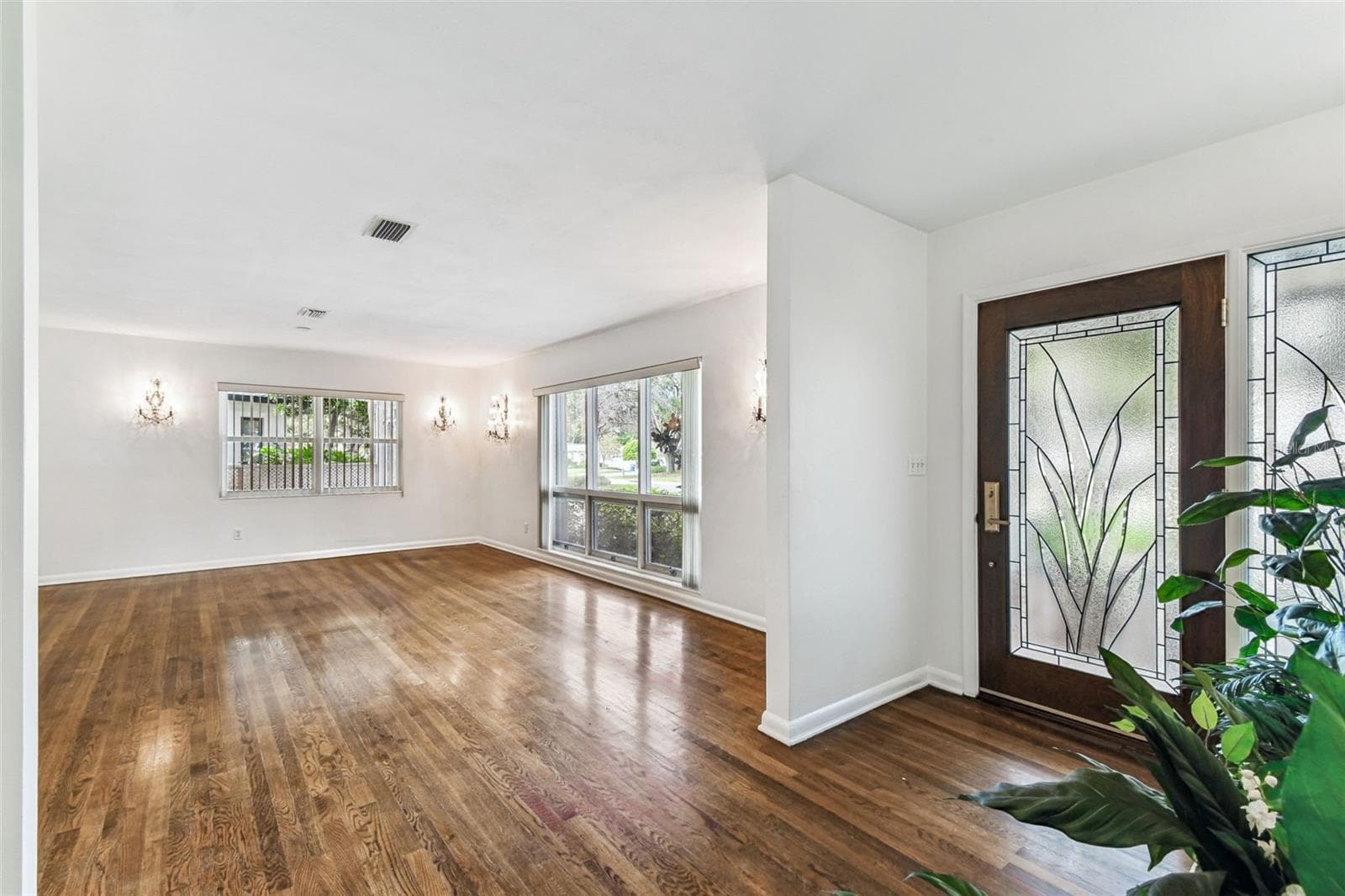 4508 Henderson Blvd photo 5