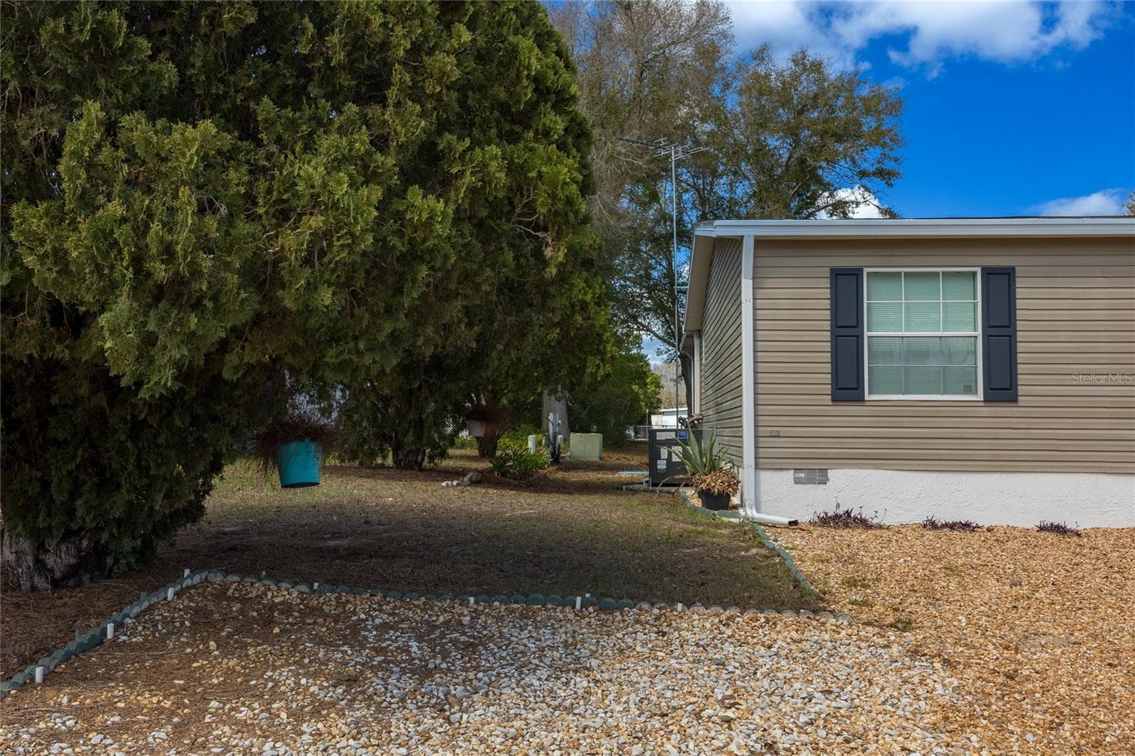 8144 Weatherford Ave photo 5