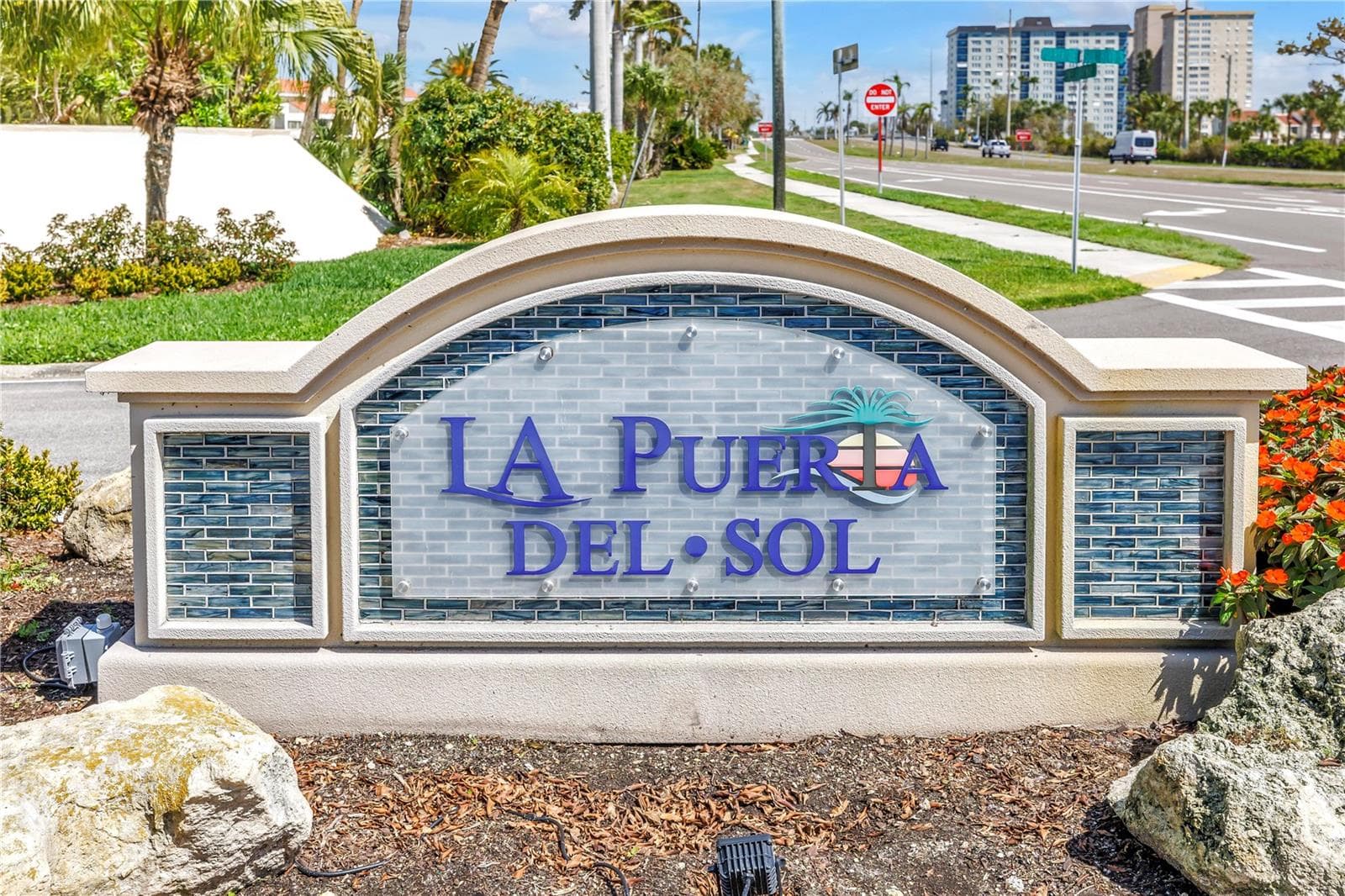 5825 Puerta Del Sol Blvd S #464 photo 4