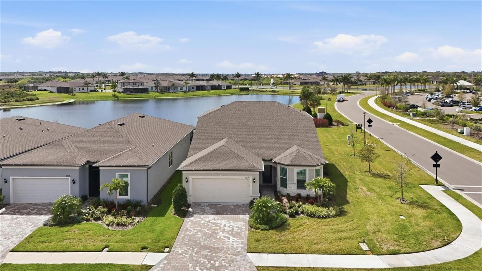 10619 Sea Pines Pl photo 5