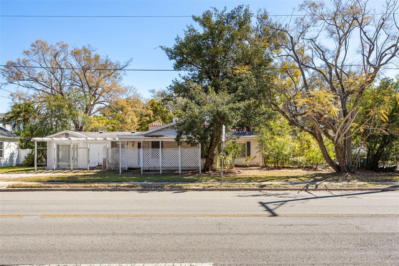 2627 W Watrous Ave photo 5