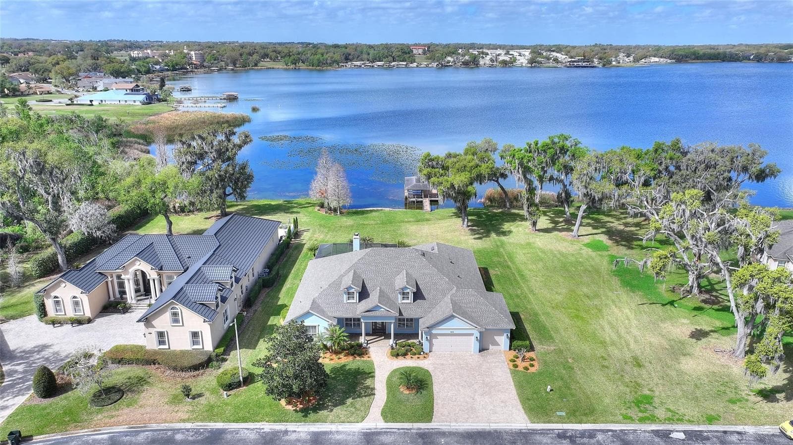 4848 Island Shores Ln