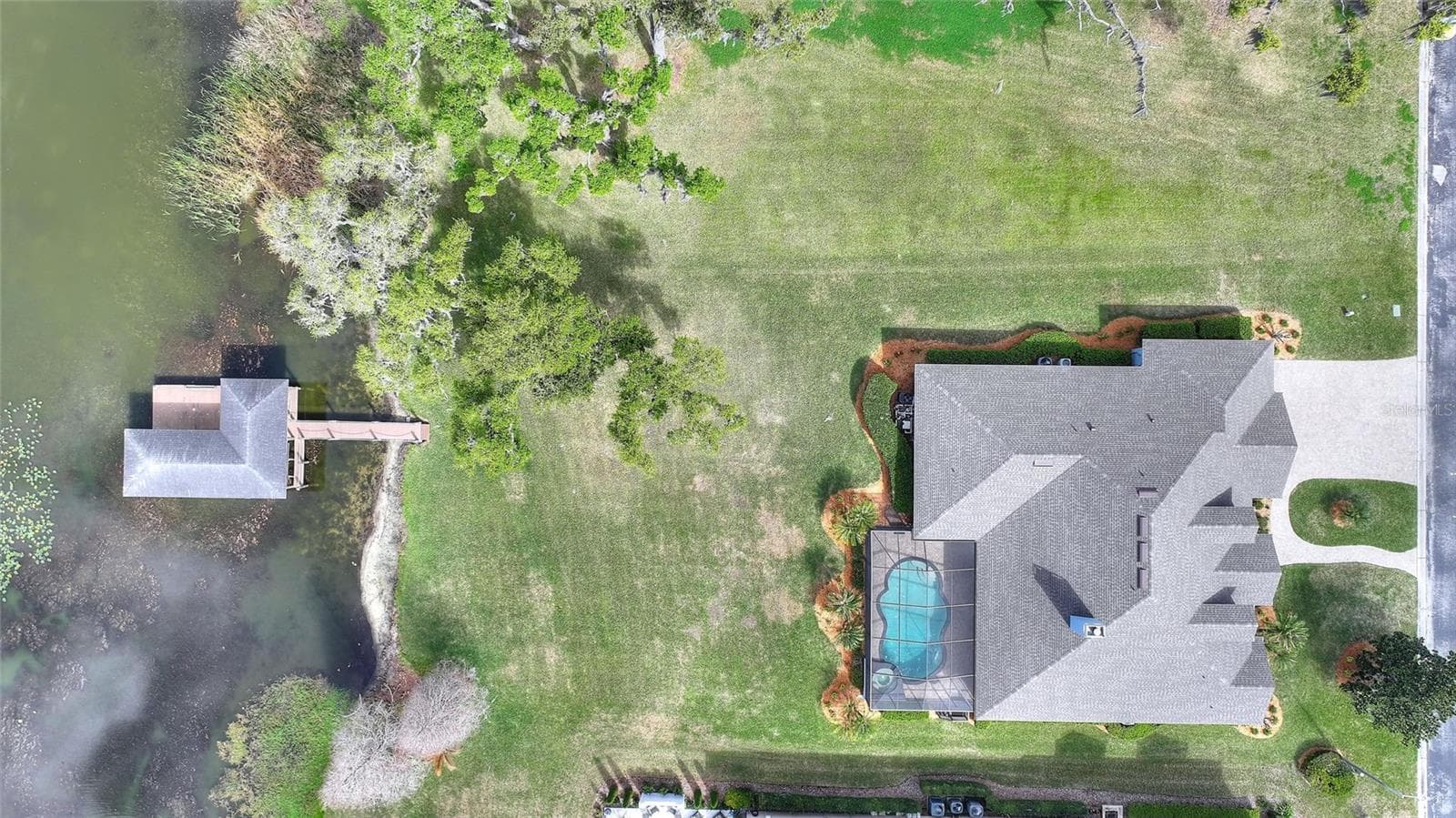 4848 Island Shores Ln photo 3