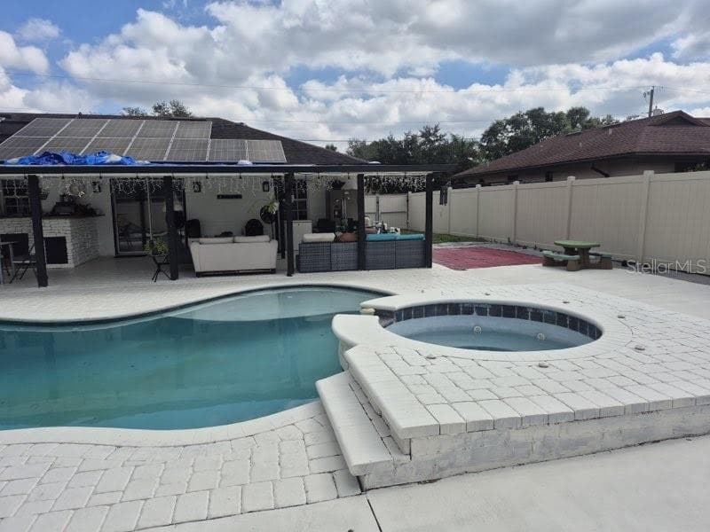 8016 Apache Ln photo 3