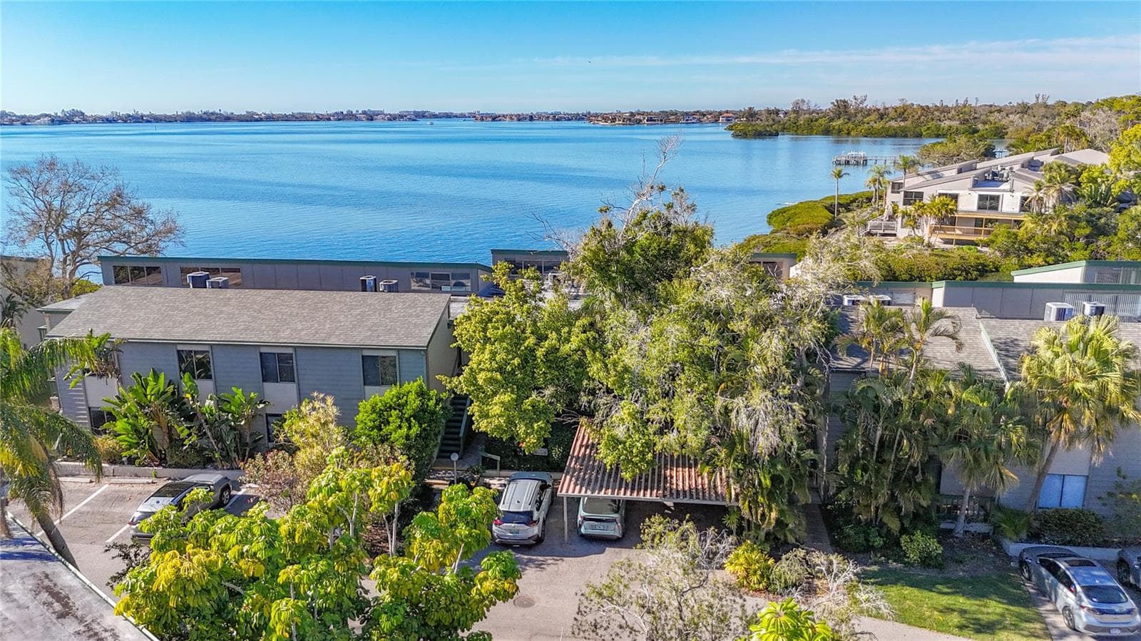 1511 Pelican Point Dr #BA180 photo 3