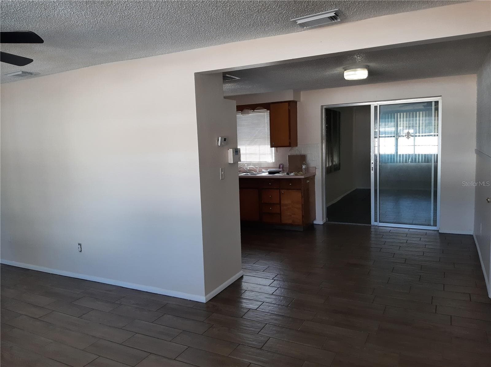 4808 Salem Dr photo 3