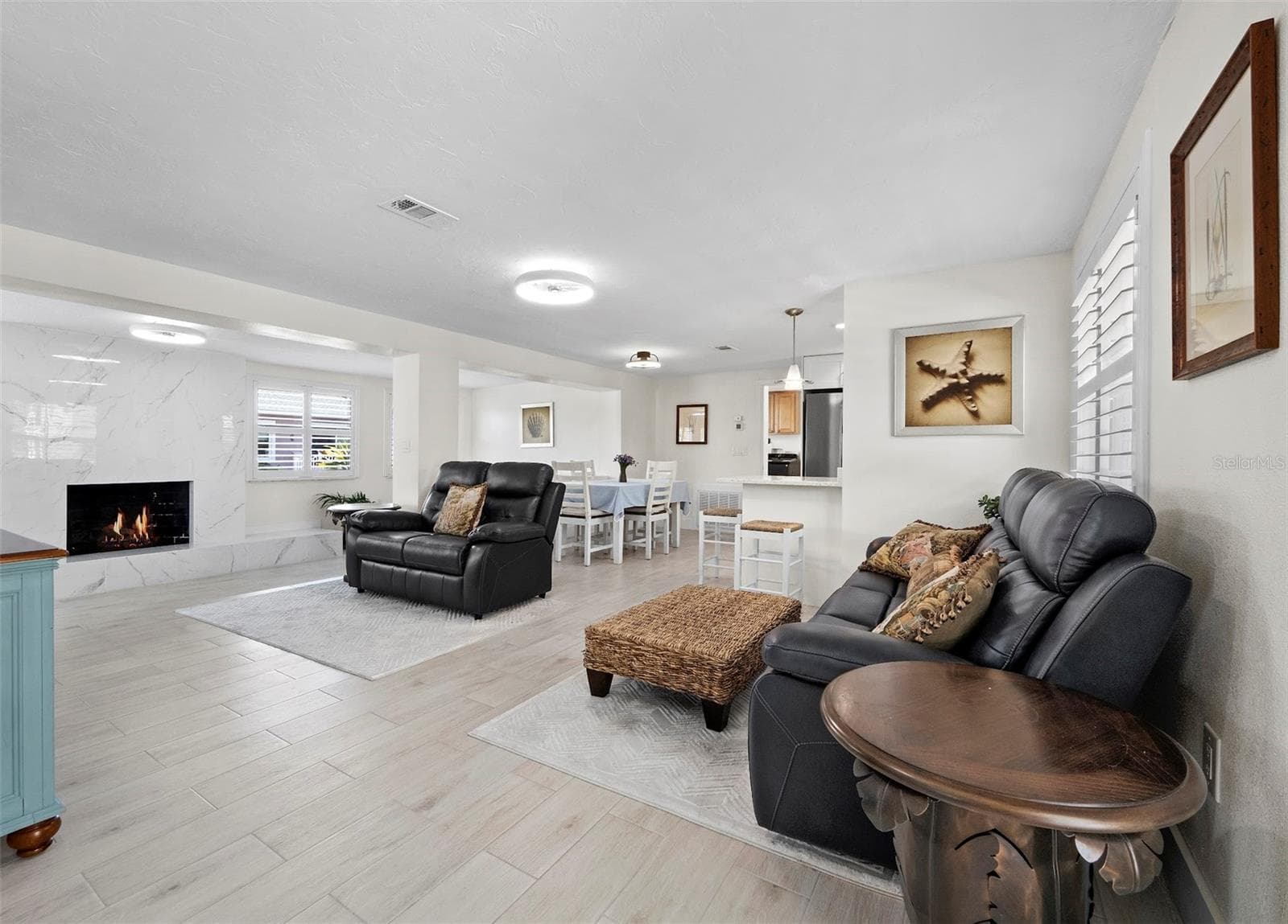 726 Jungle Queen Way photo 5