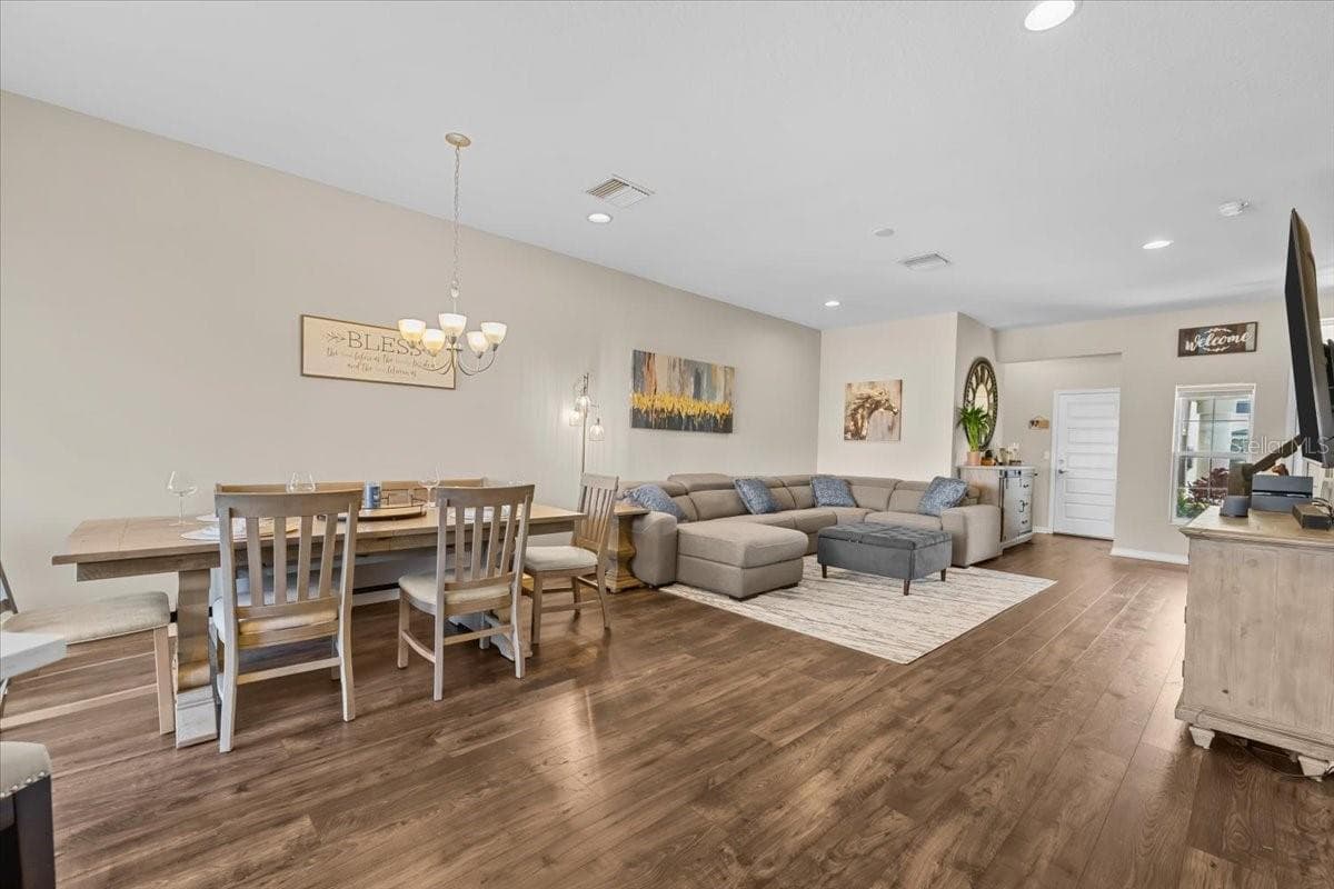 30089 Southwell Ln photo 5