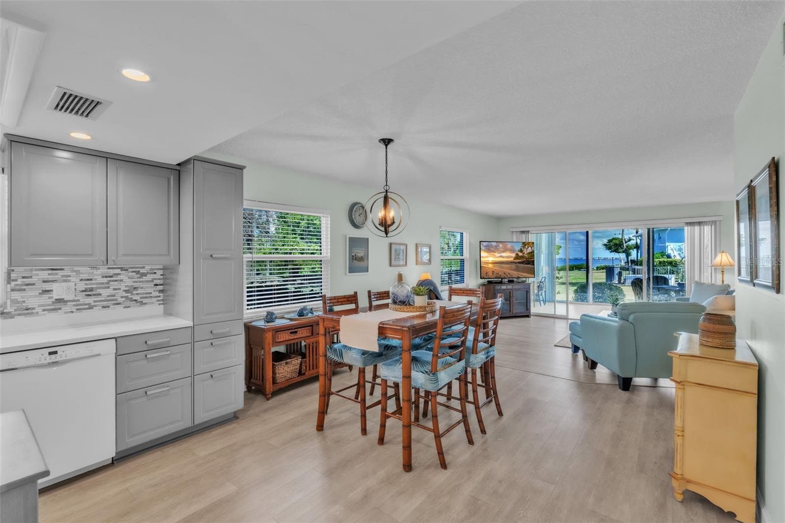 600 Manatee Ave #145 photo 4