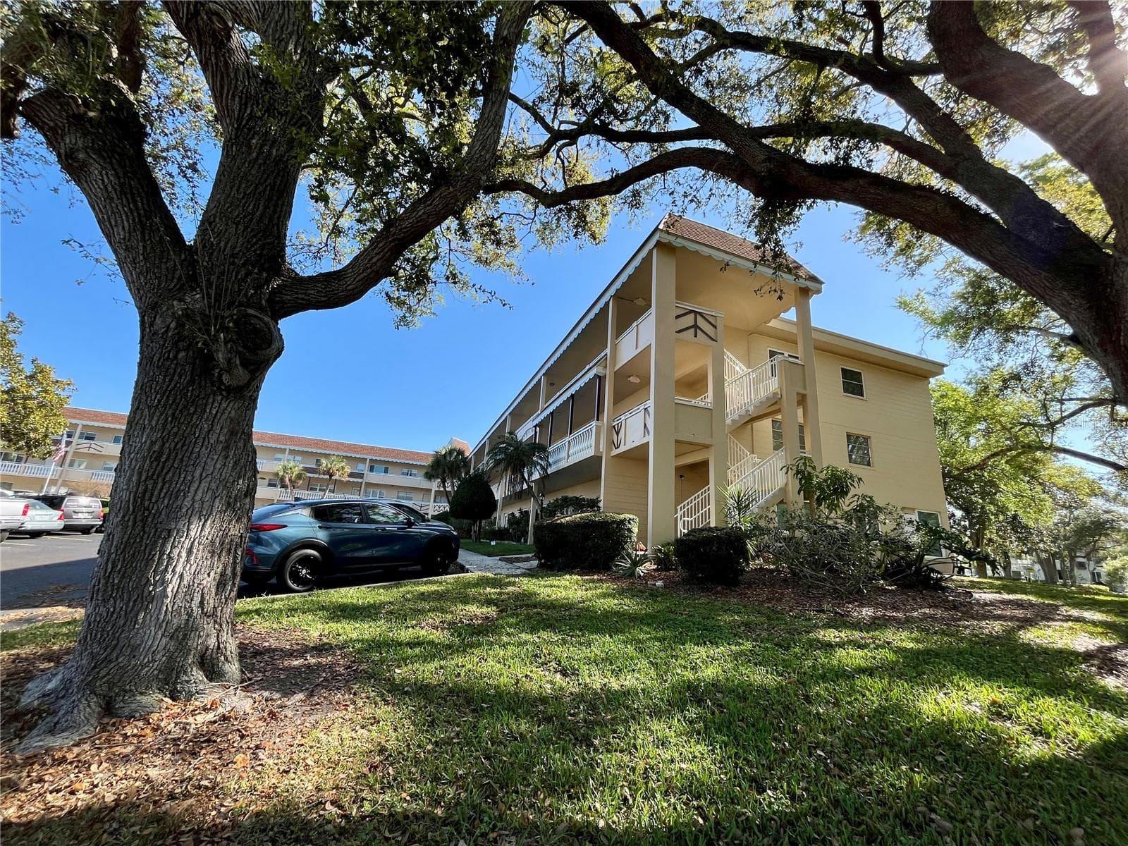 2041 Australia Way W #49 photo 3