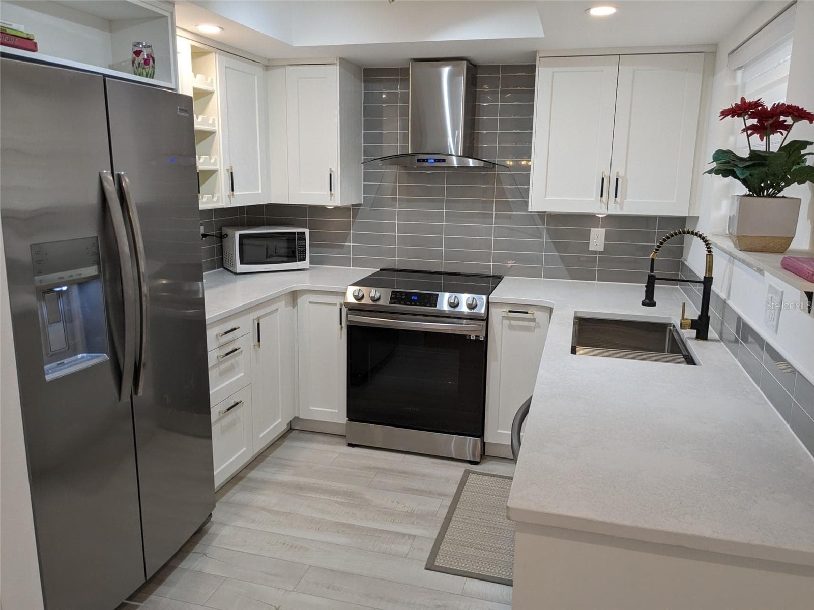 1414 58th St W photo 3