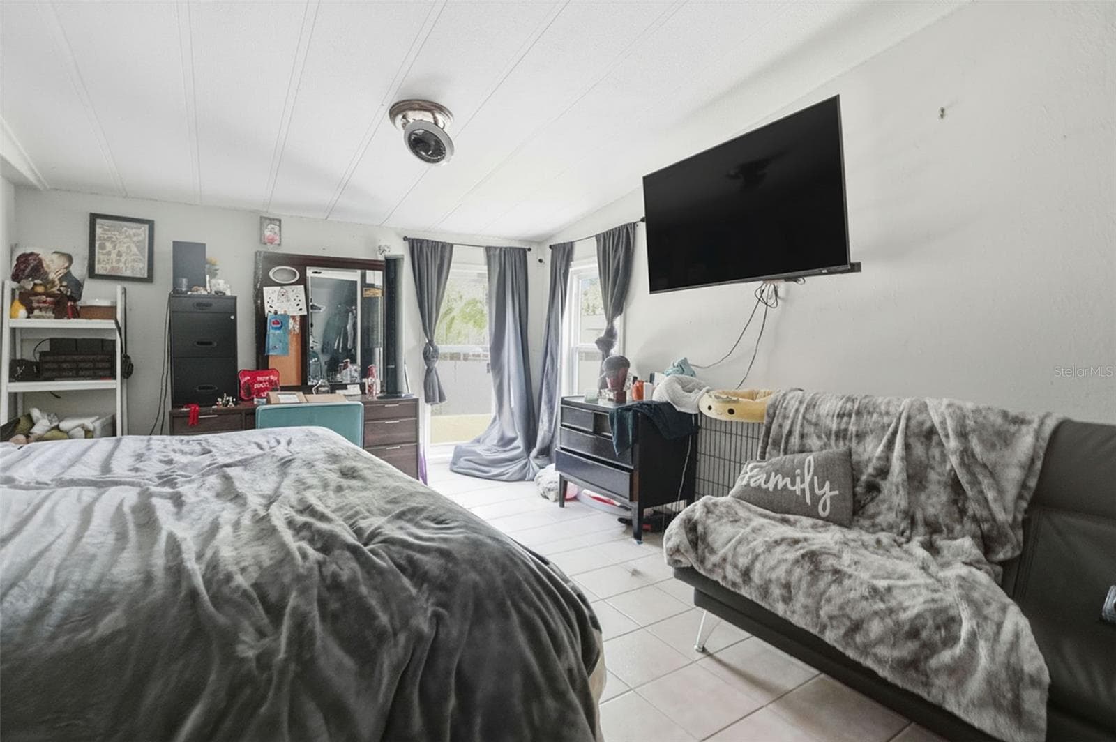 8604 Cameo Dr photo 4