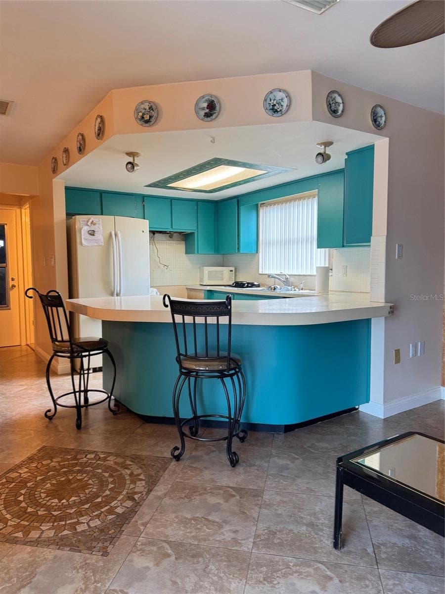 9201 Barrington Ln photo 5
