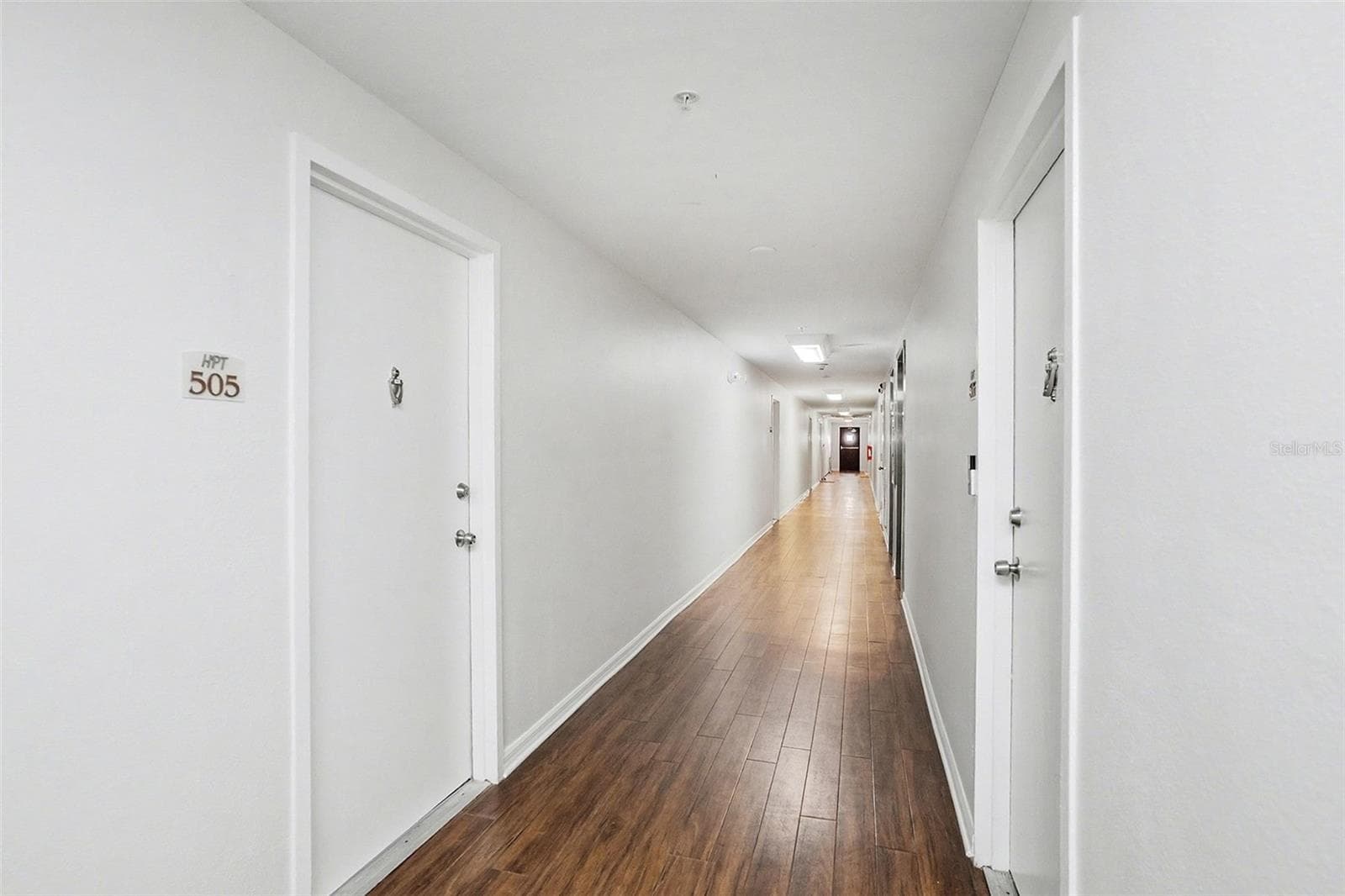 406 S Cedar Ave #505 photo 4